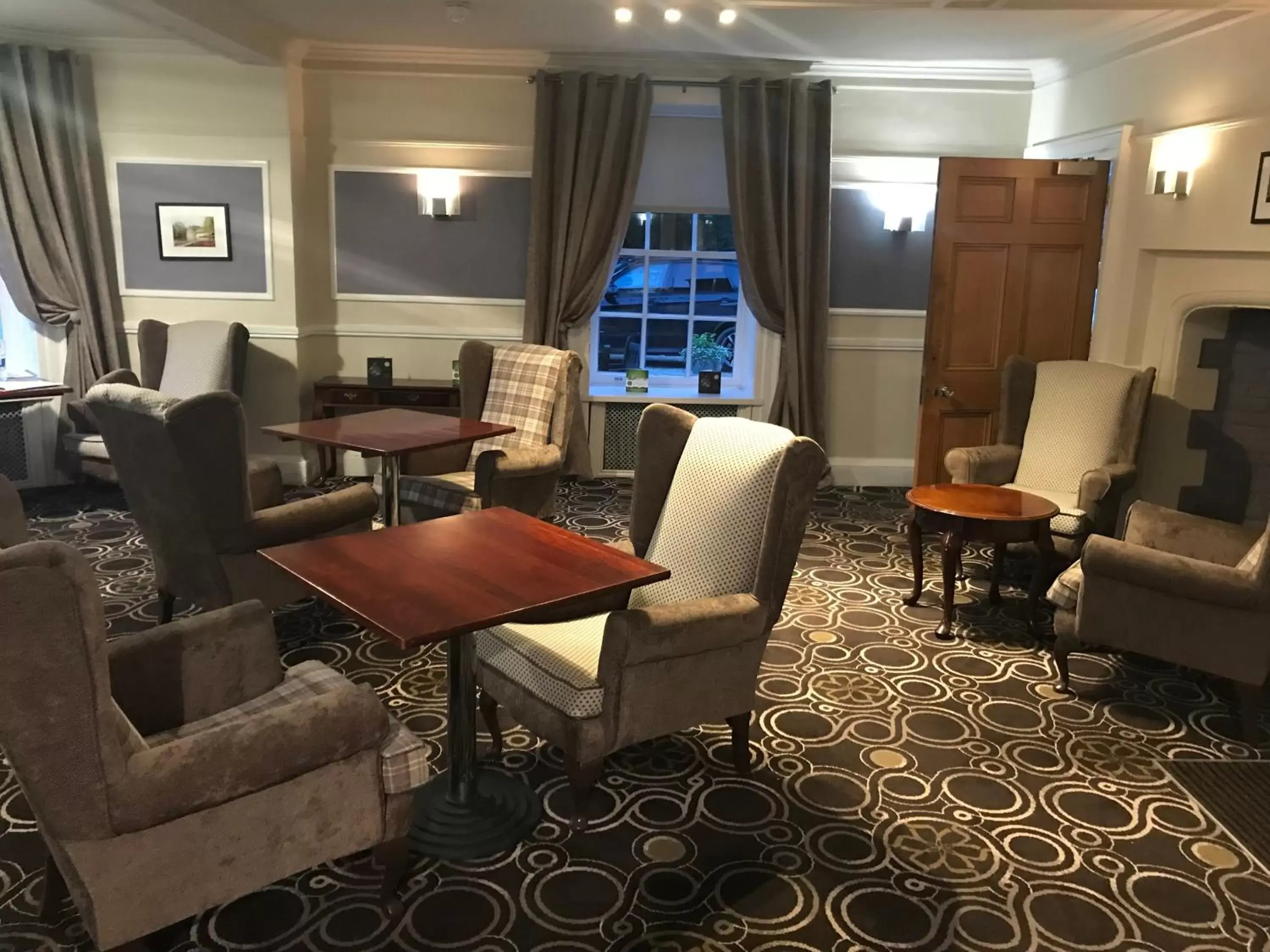 Lounge or bar, Seating Area in Best Western Priory Hotel