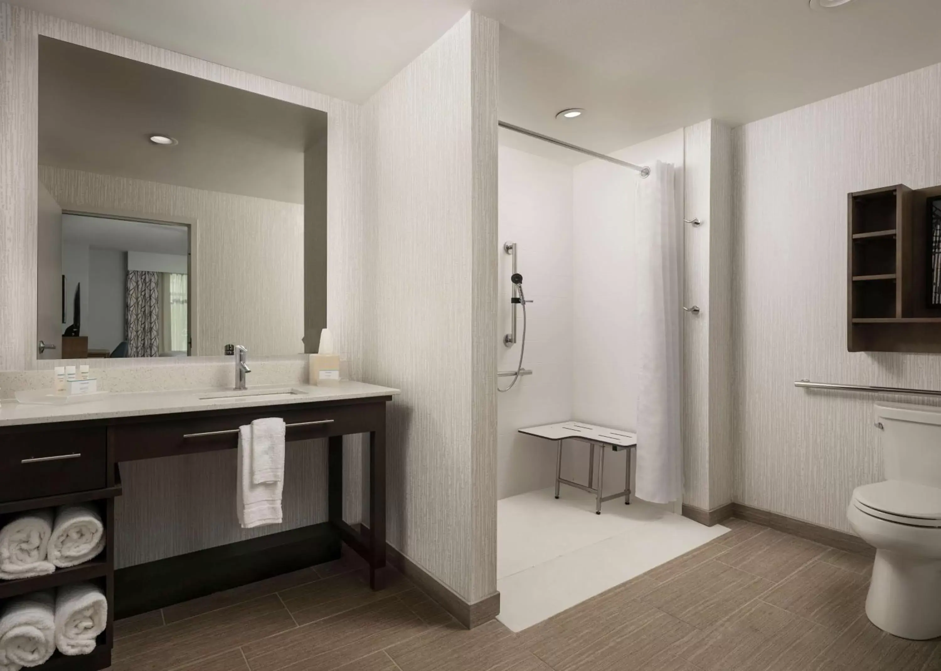 Bathroom in Homewood Suites By Hilton Jackson Fondren Medical District