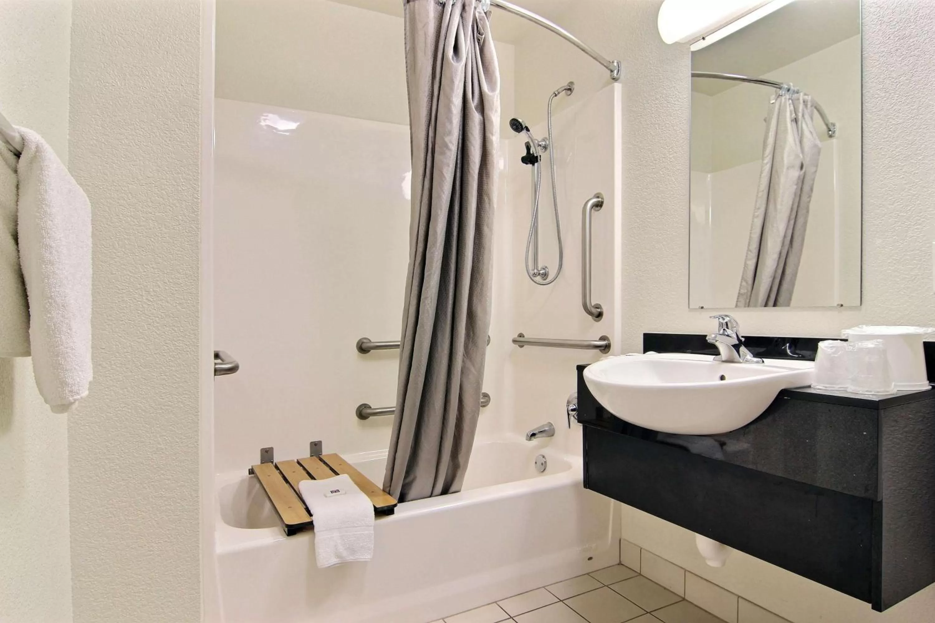 Bedroom in Motel 6-Fort Stockton, TX