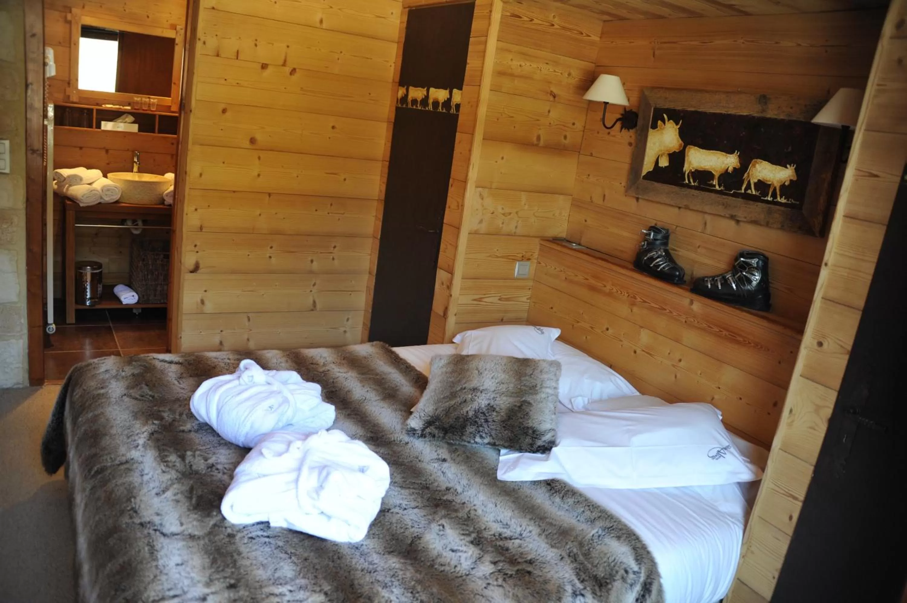 Bed in Hôtel Chalet Alpage