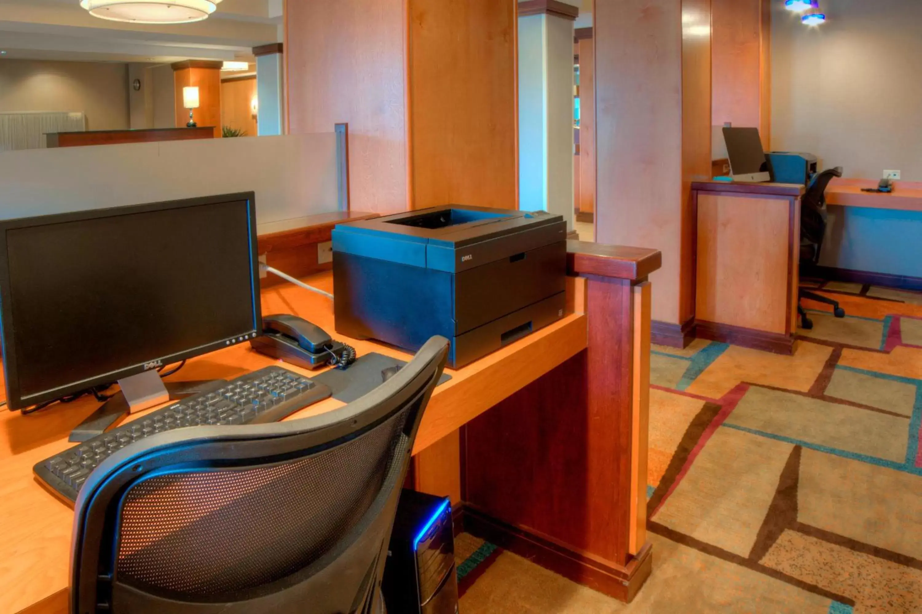 Business facilities in Fairfield Inn & Suites by Marriott Mobile Daphne/Eastern Shore