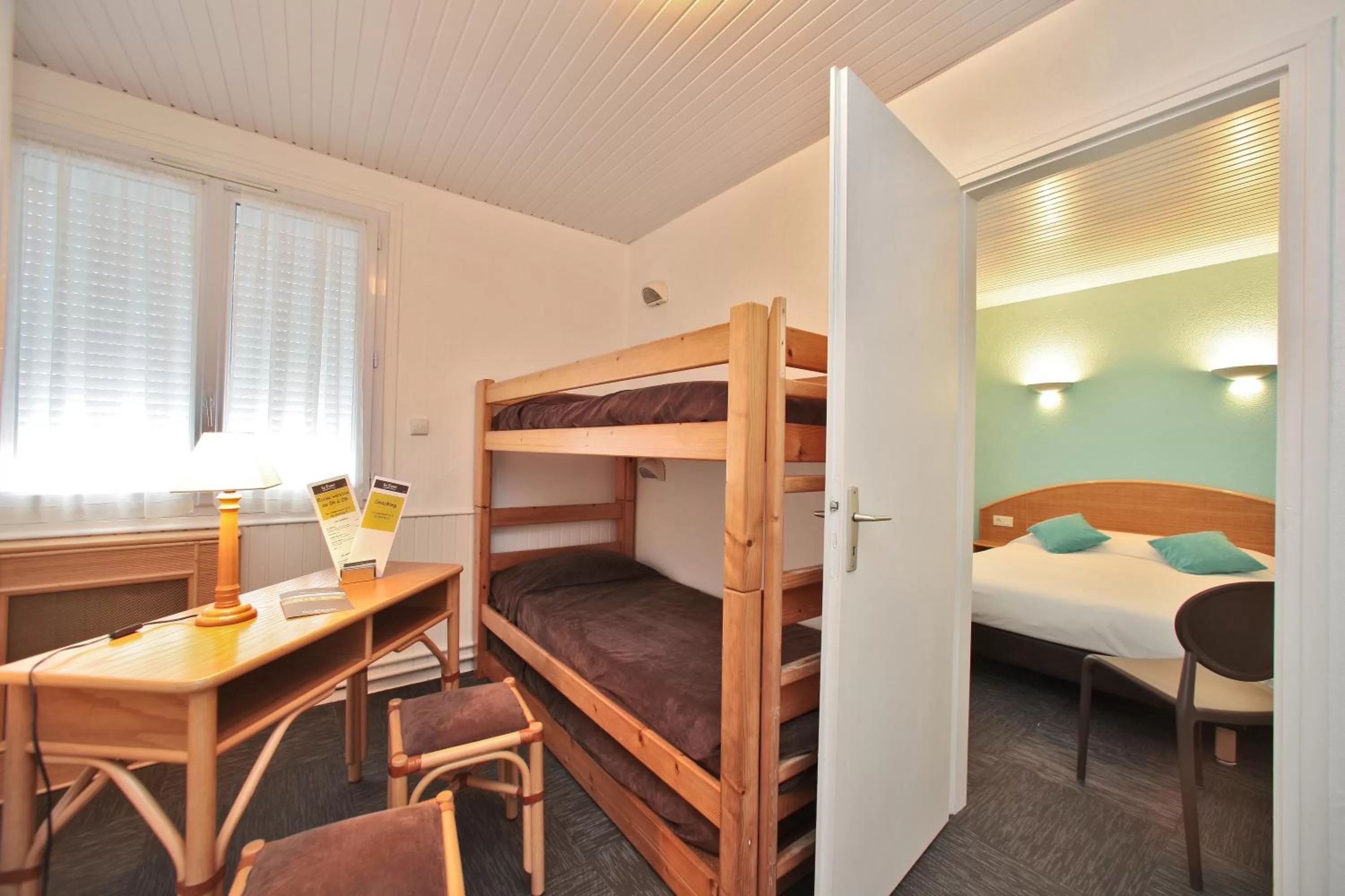 Bed in Hotel Les Dunes