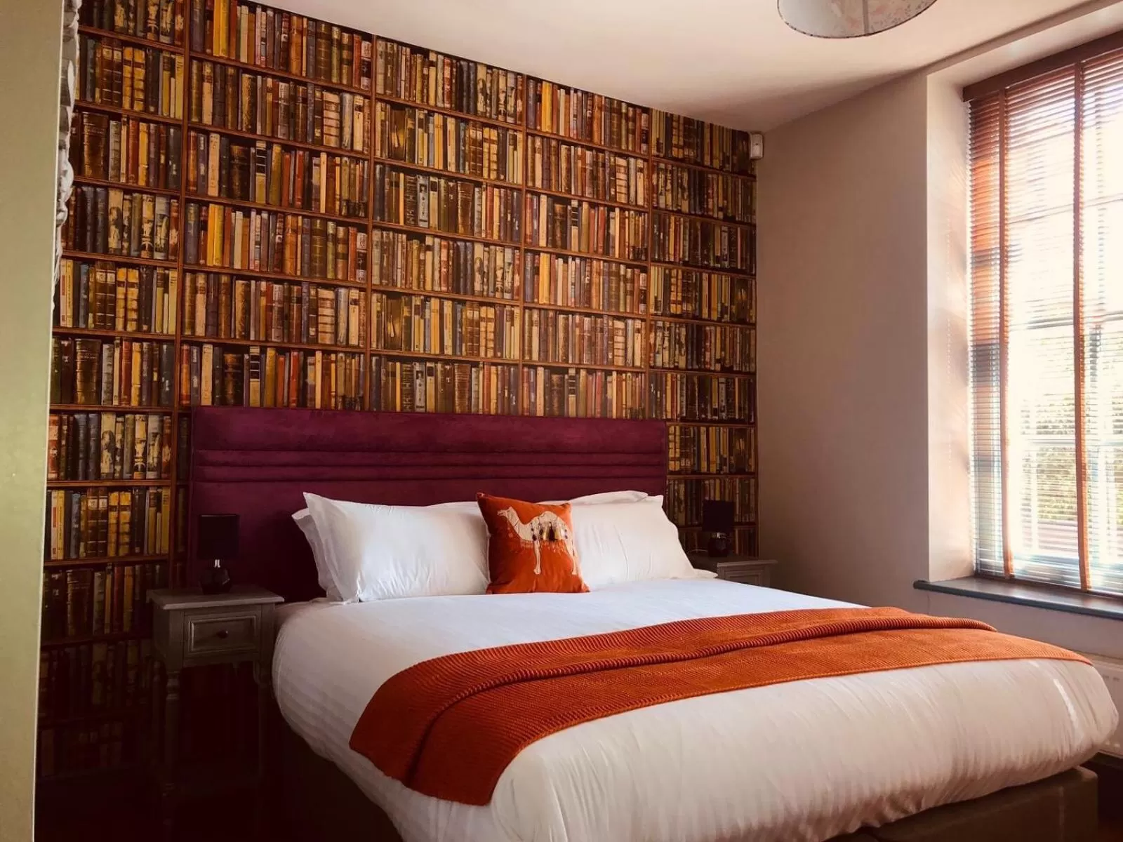 Bed in Oddfellows Chester Hotel & Apartments