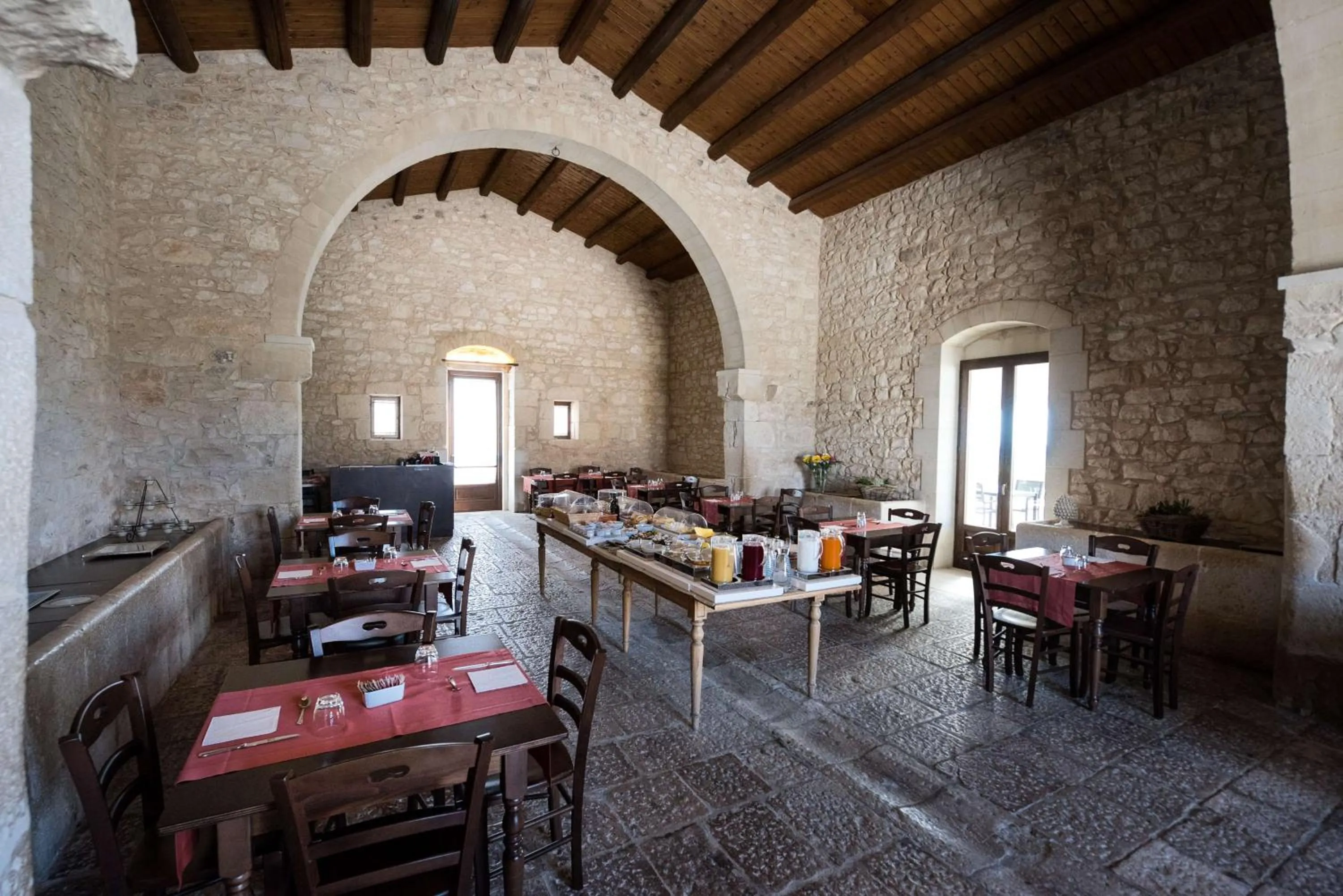 Restaurant/places to eat in La Dimora di Spartivento - BW Signature Collection