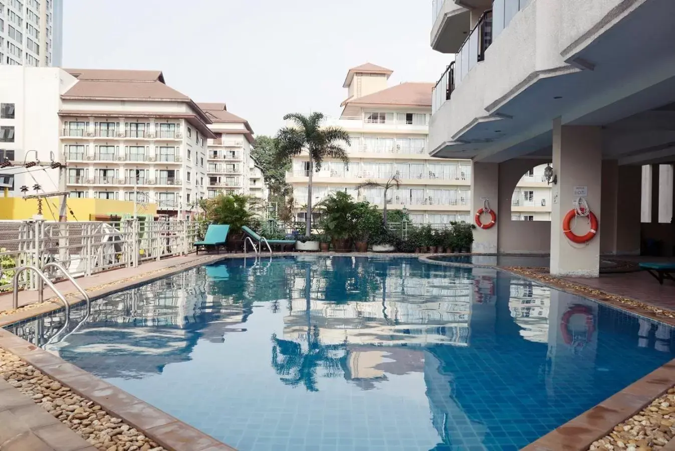 Swimming Pool in Mike Beach Resort