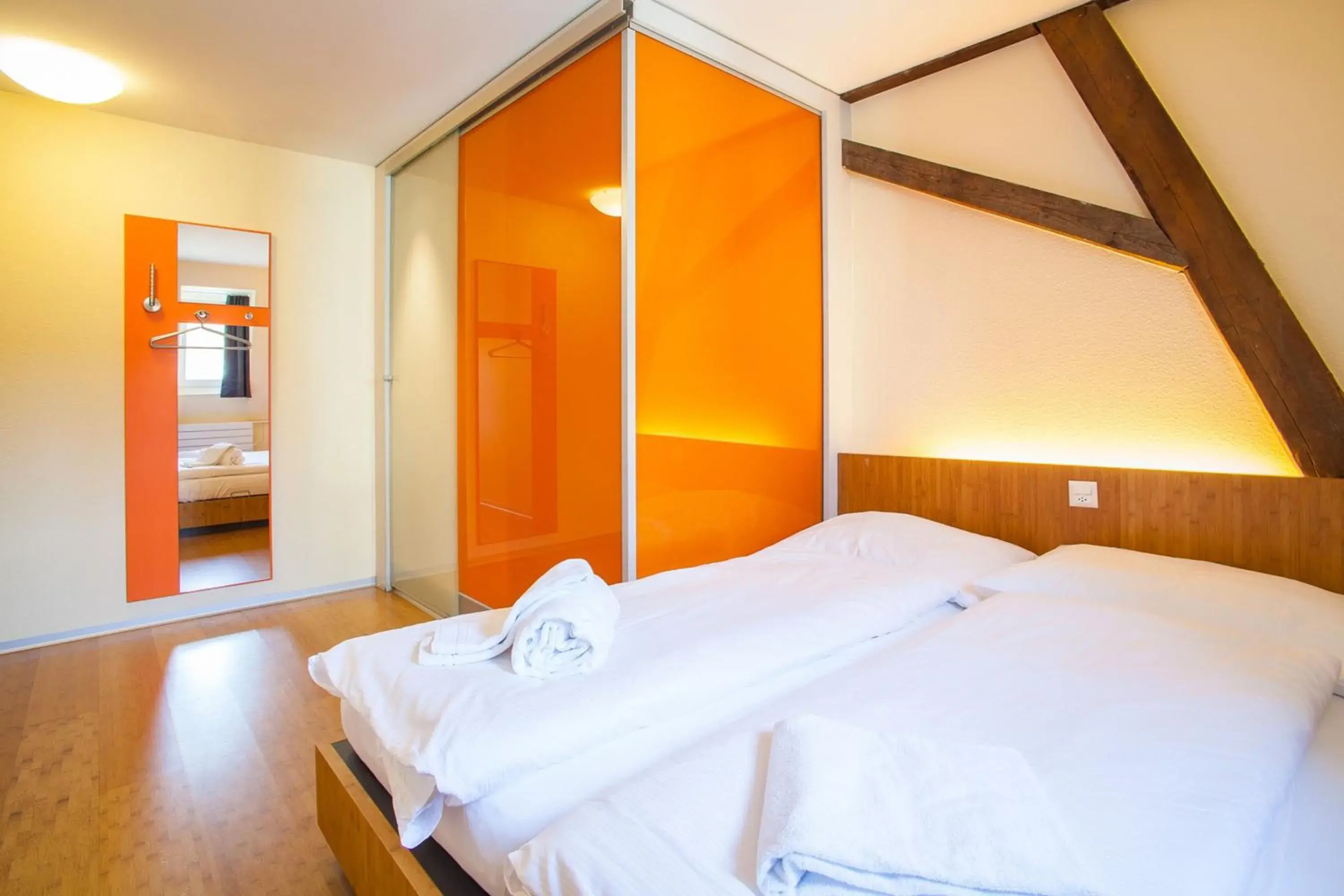 Photo of the whole room, Bed in easyHotel Basel City