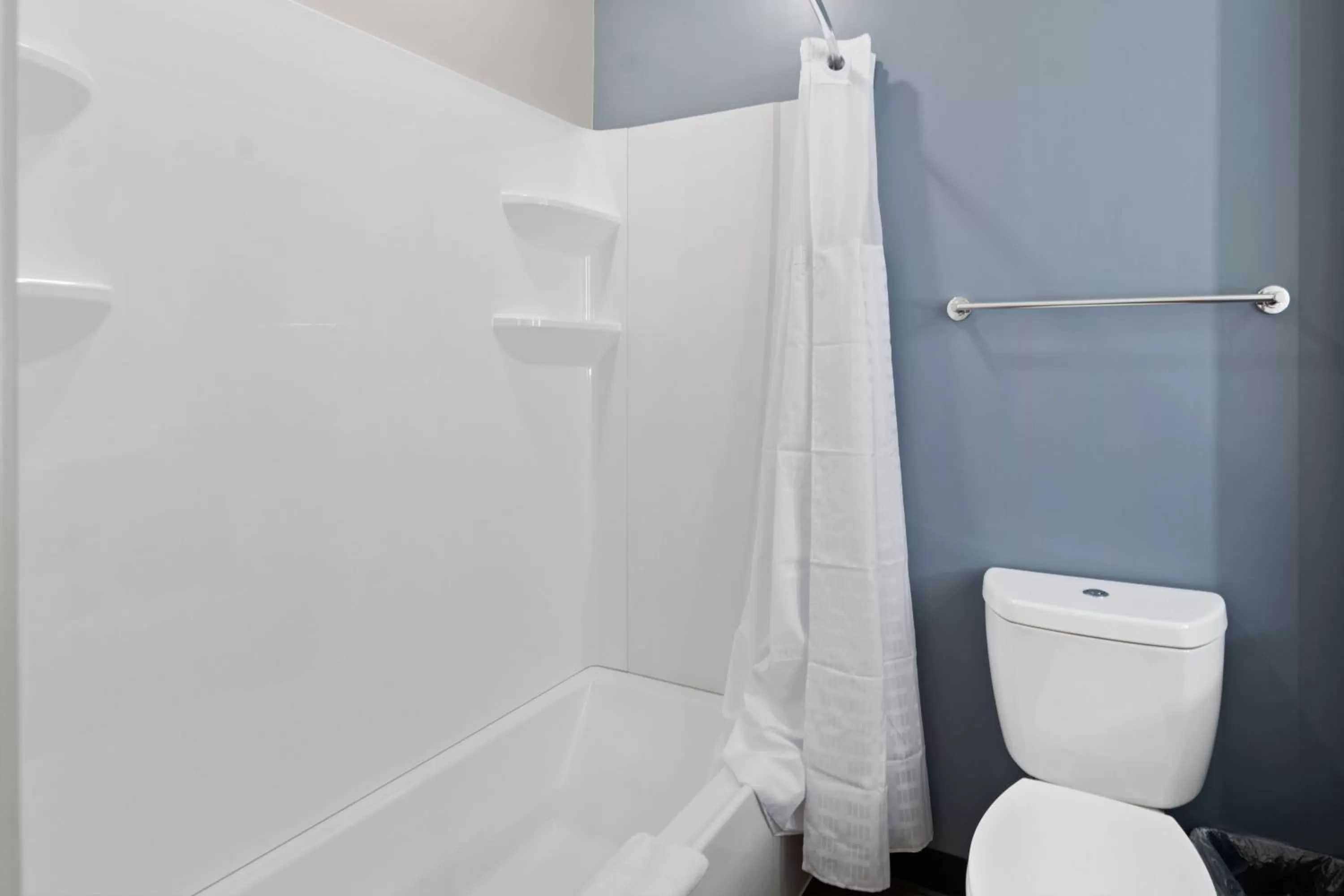 Bathroom in Extended Stay America Premier Suites - Bluffton - Hilton Head