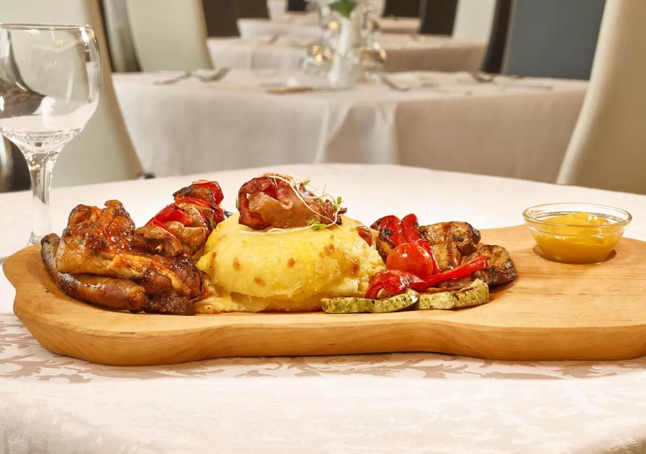 Food in MyContinental Suceava