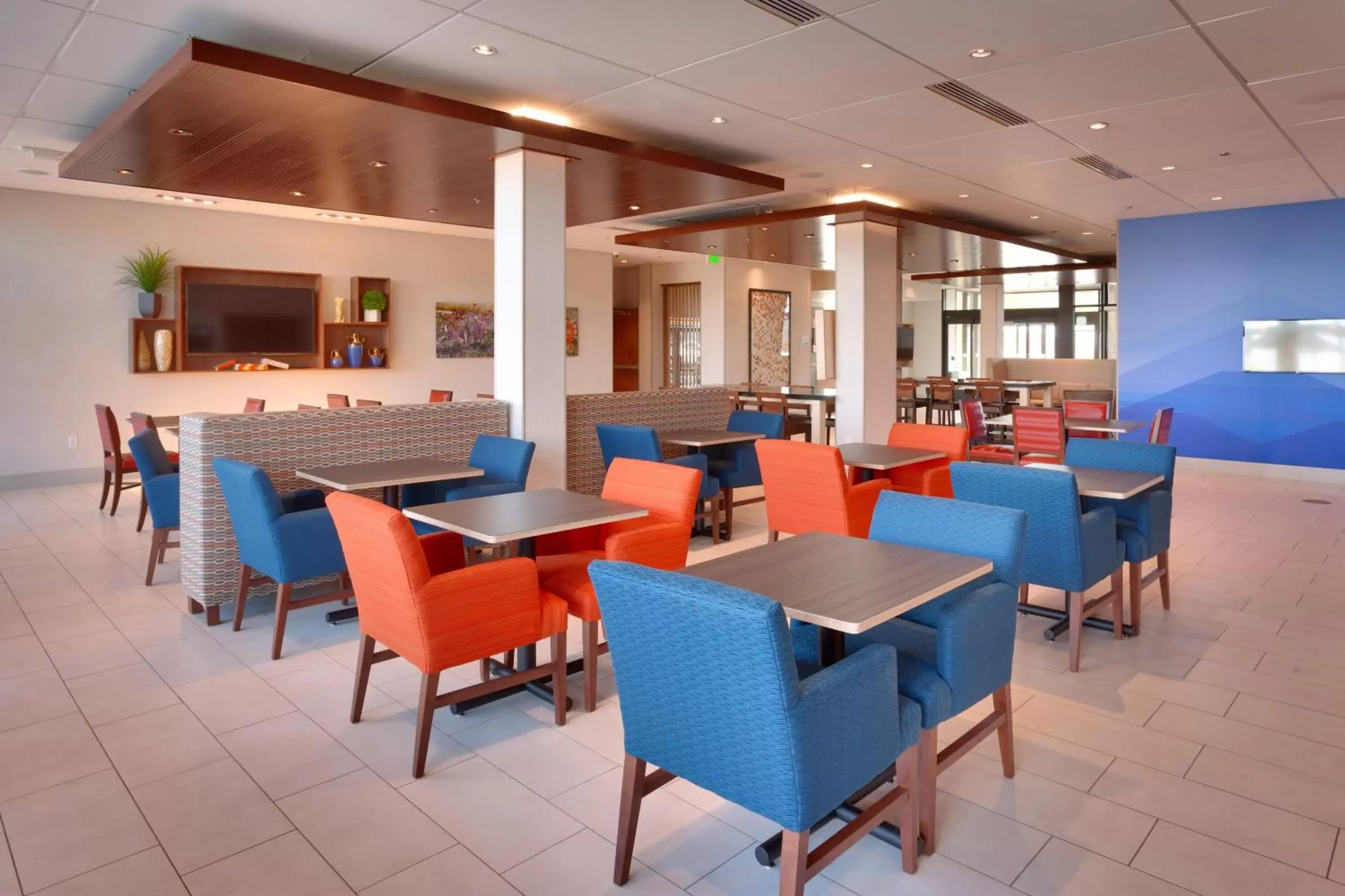 Breakfast, Restaurant/Places to Eat in Holiday Inn Express & Suites Phoenix West - Buckeye, an IHG Hotel