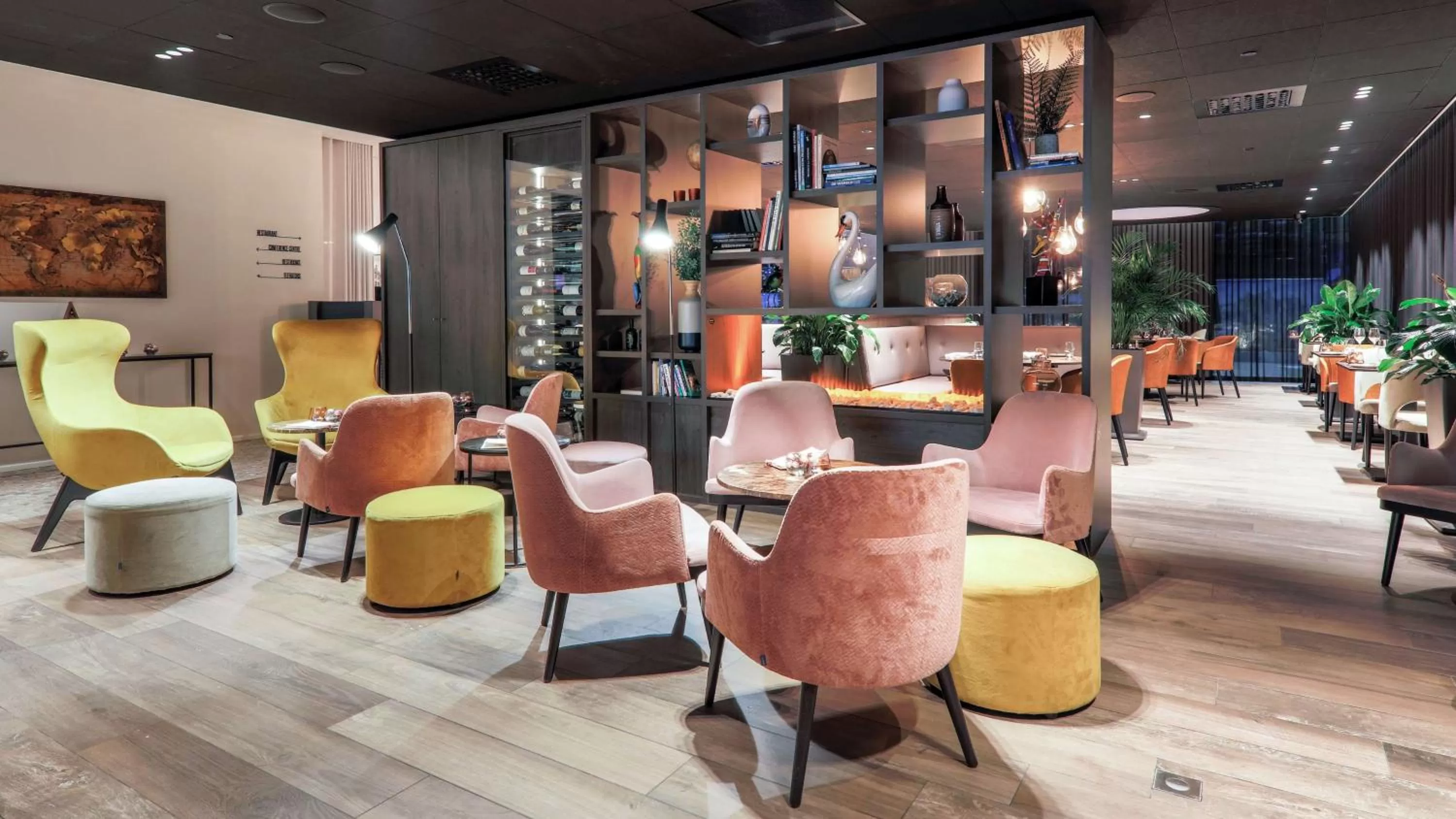 Restaurant/places to eat in Radisson Blu Hotel, Bruges