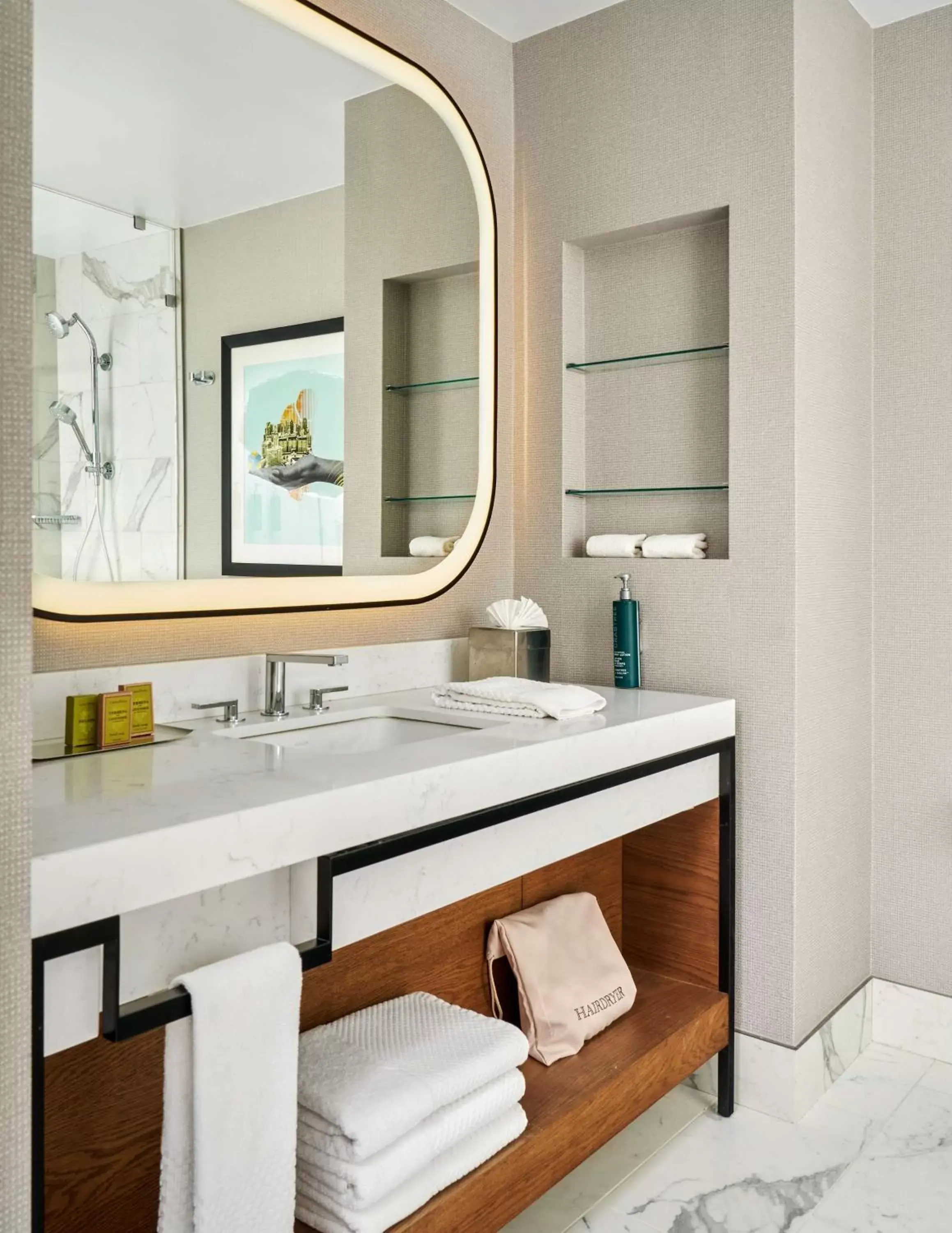 Bathroom in DoubleTree by Hilton Hotel Dallas - Love Field