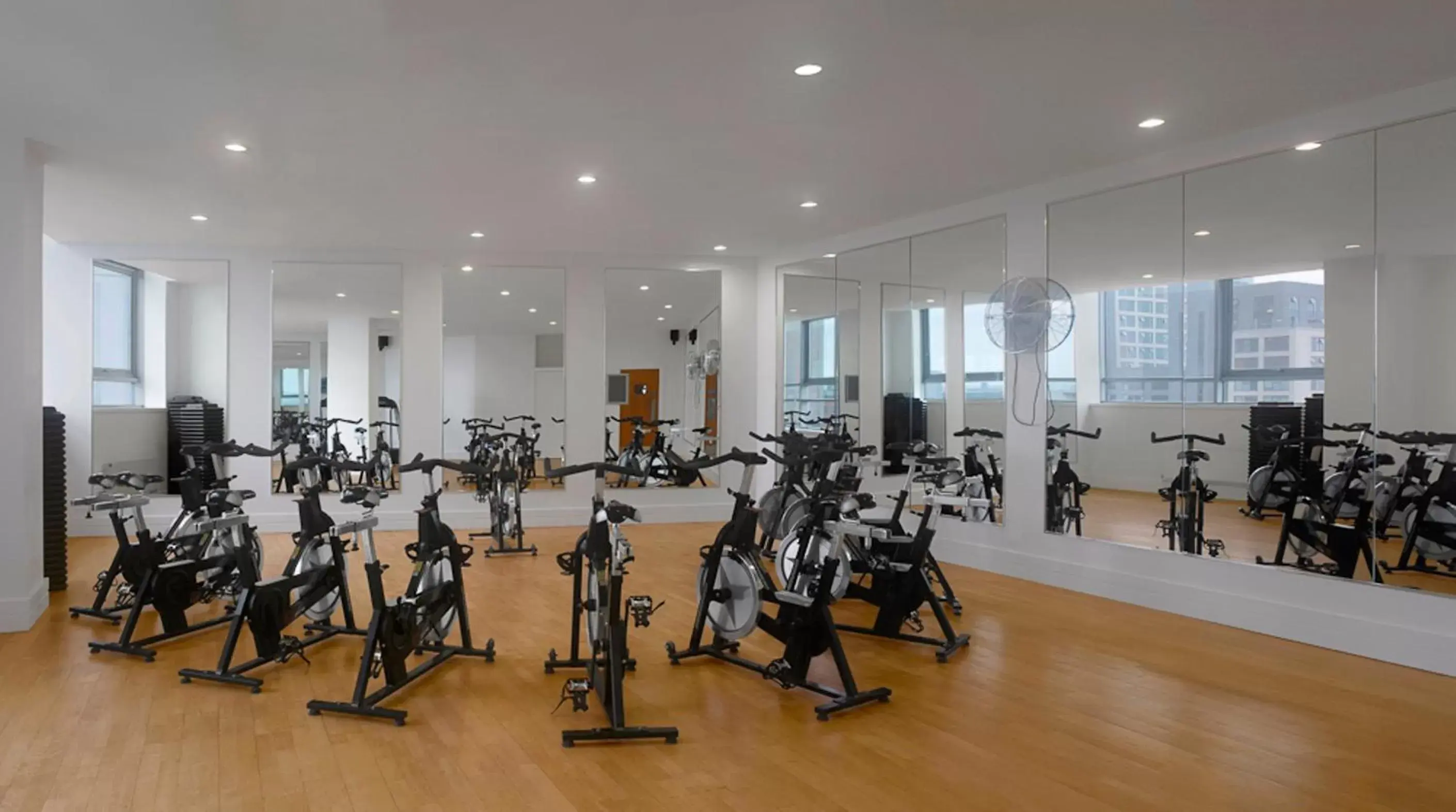 Fitness centre/facilities, Restaurant/Places to Eat in Radisson Blu Hotel, Liverpool