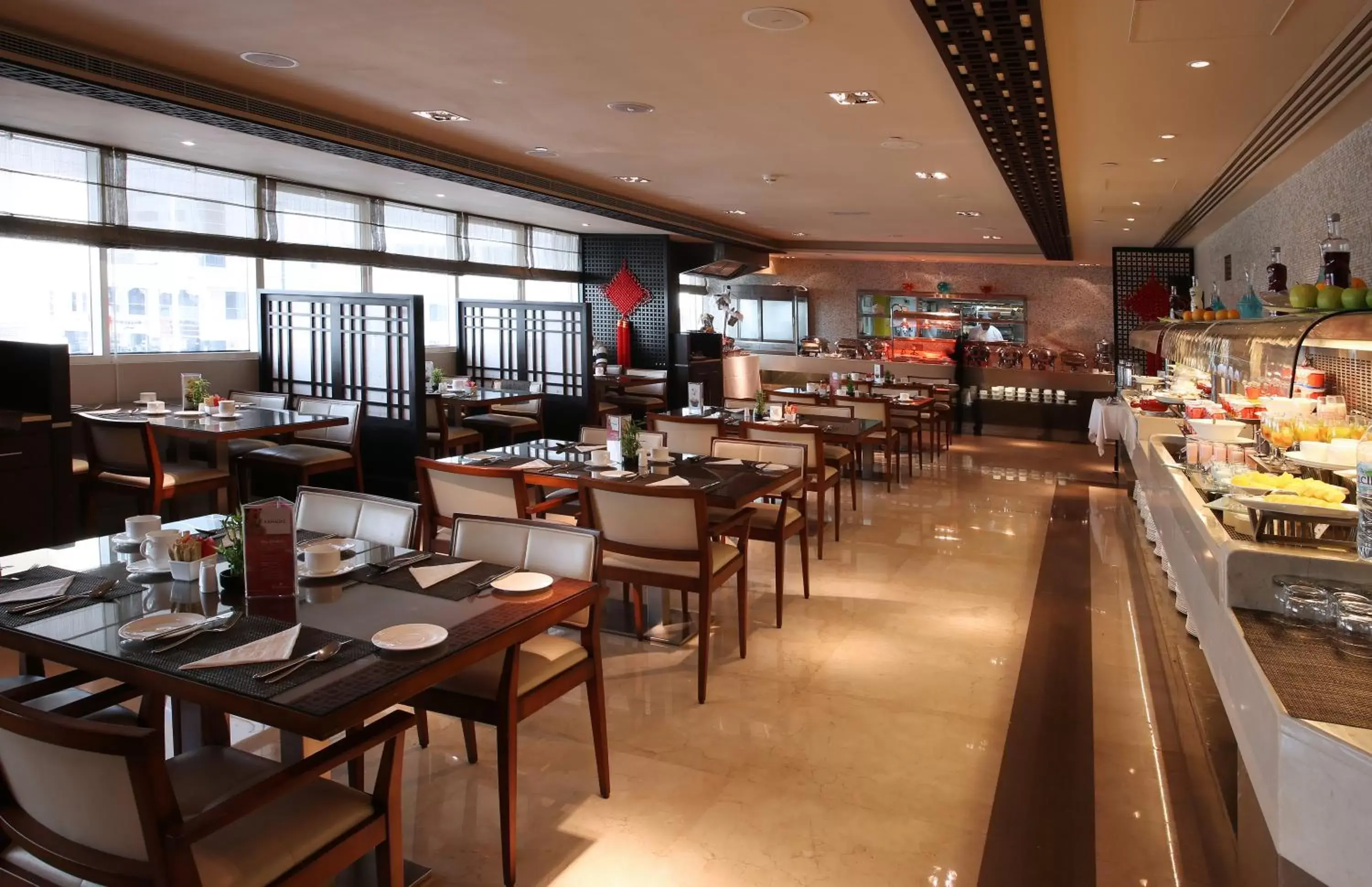 Buffet breakfast, Restaurant/Places to Eat in Ramada Downtown Abu Dhabi