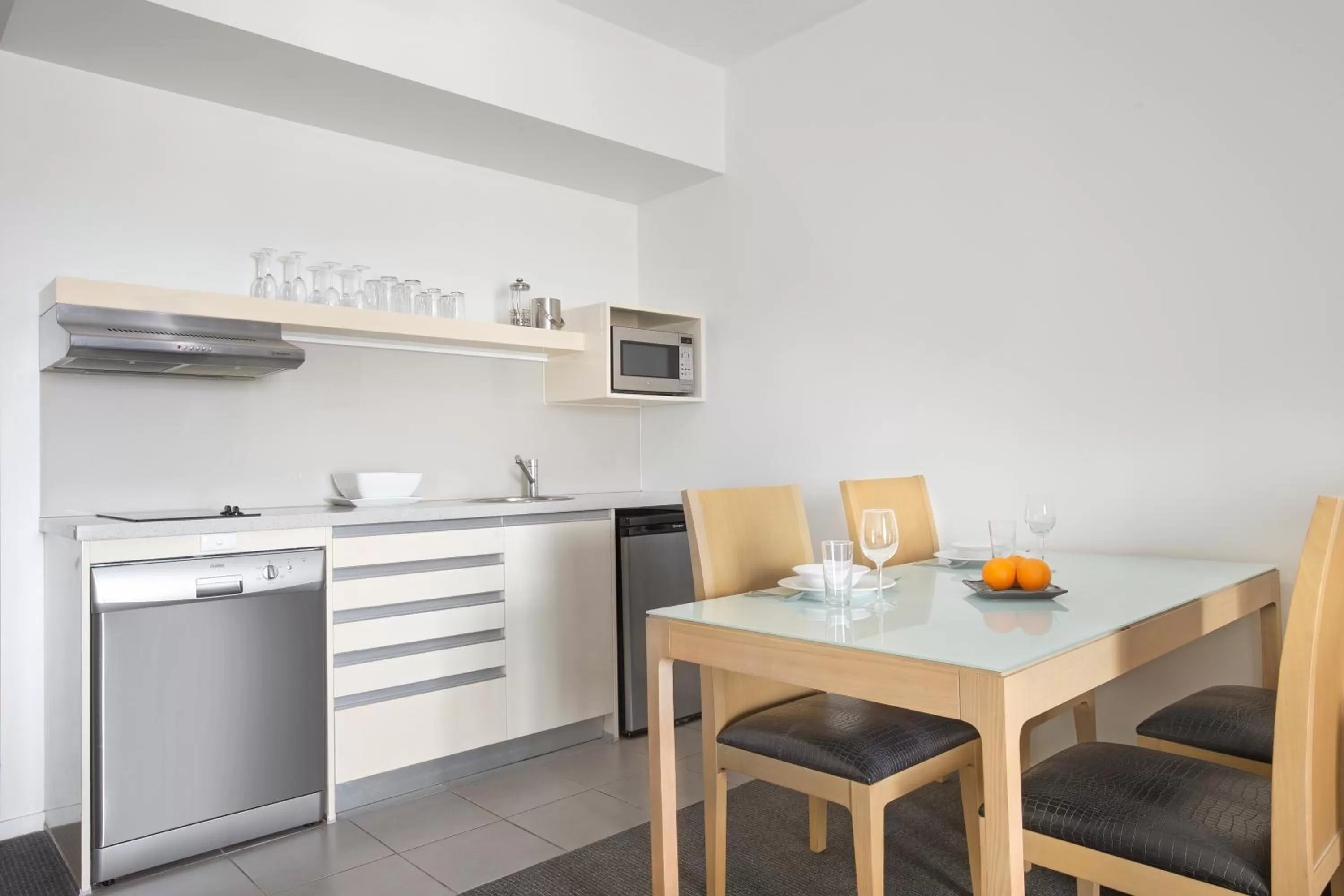 Kitchen or kitchenette in Mantra Pandanas