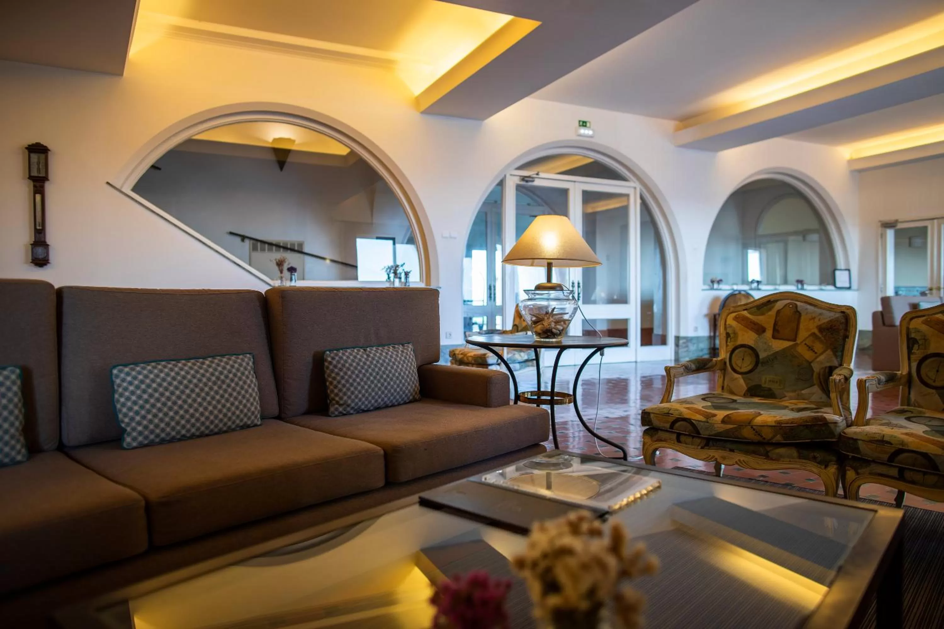 Communal lounge/ TV room in Pousada de Sagres