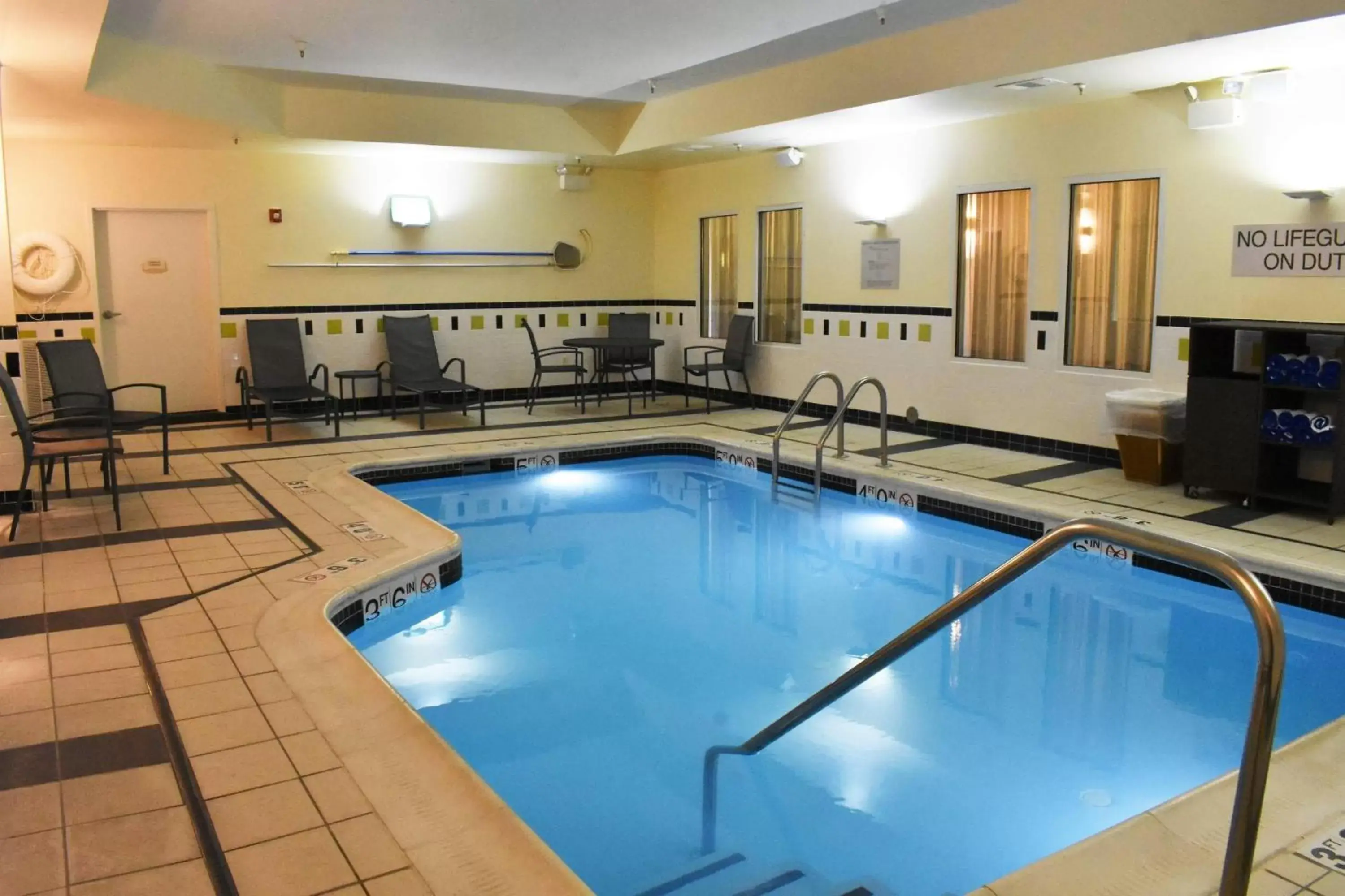 Swimming Pool in Fairfield Inn and Suites by Marriott Strasburg Shenandoah Valley