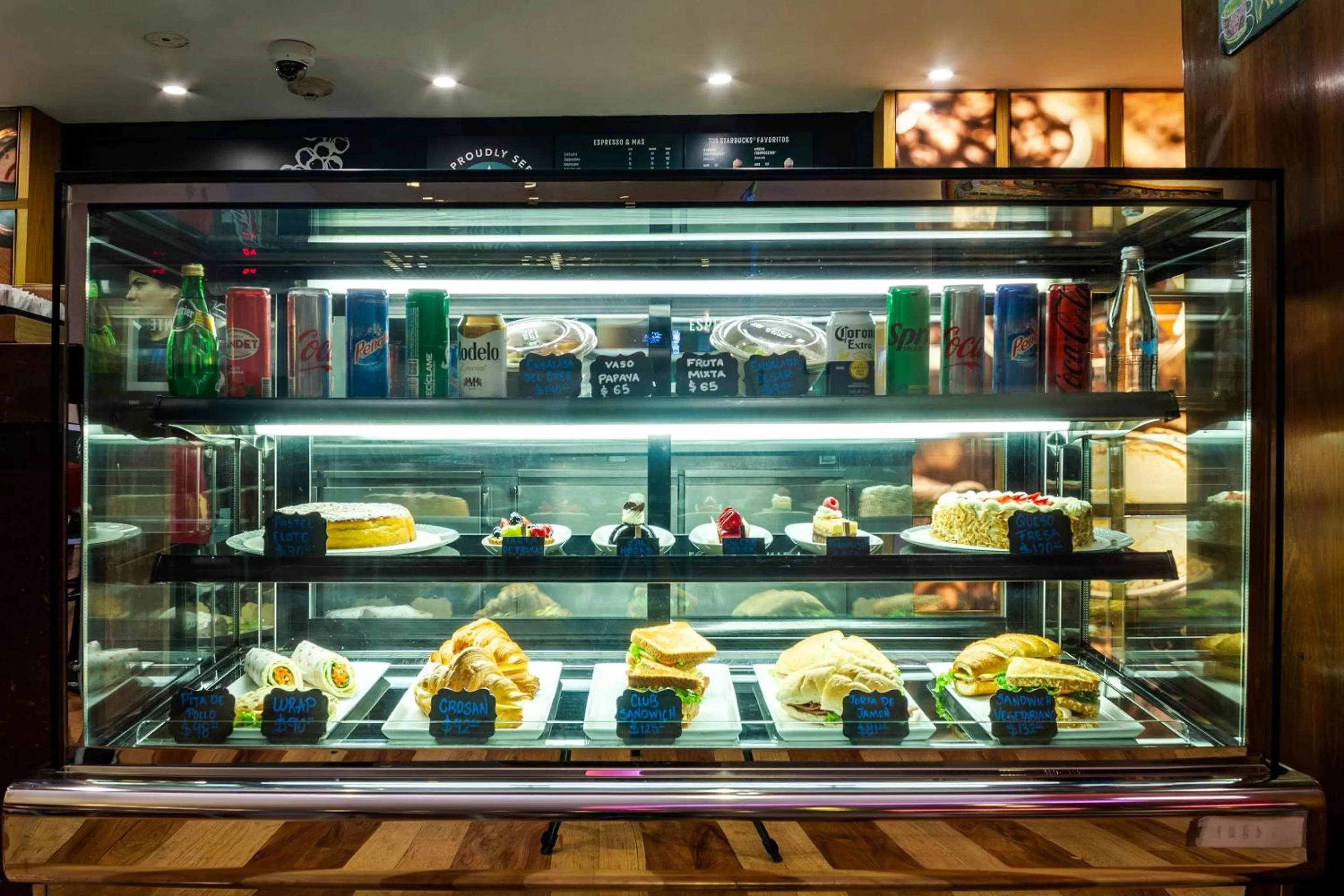 Coffee/tea facilities in Camino Real Polanco Mexico