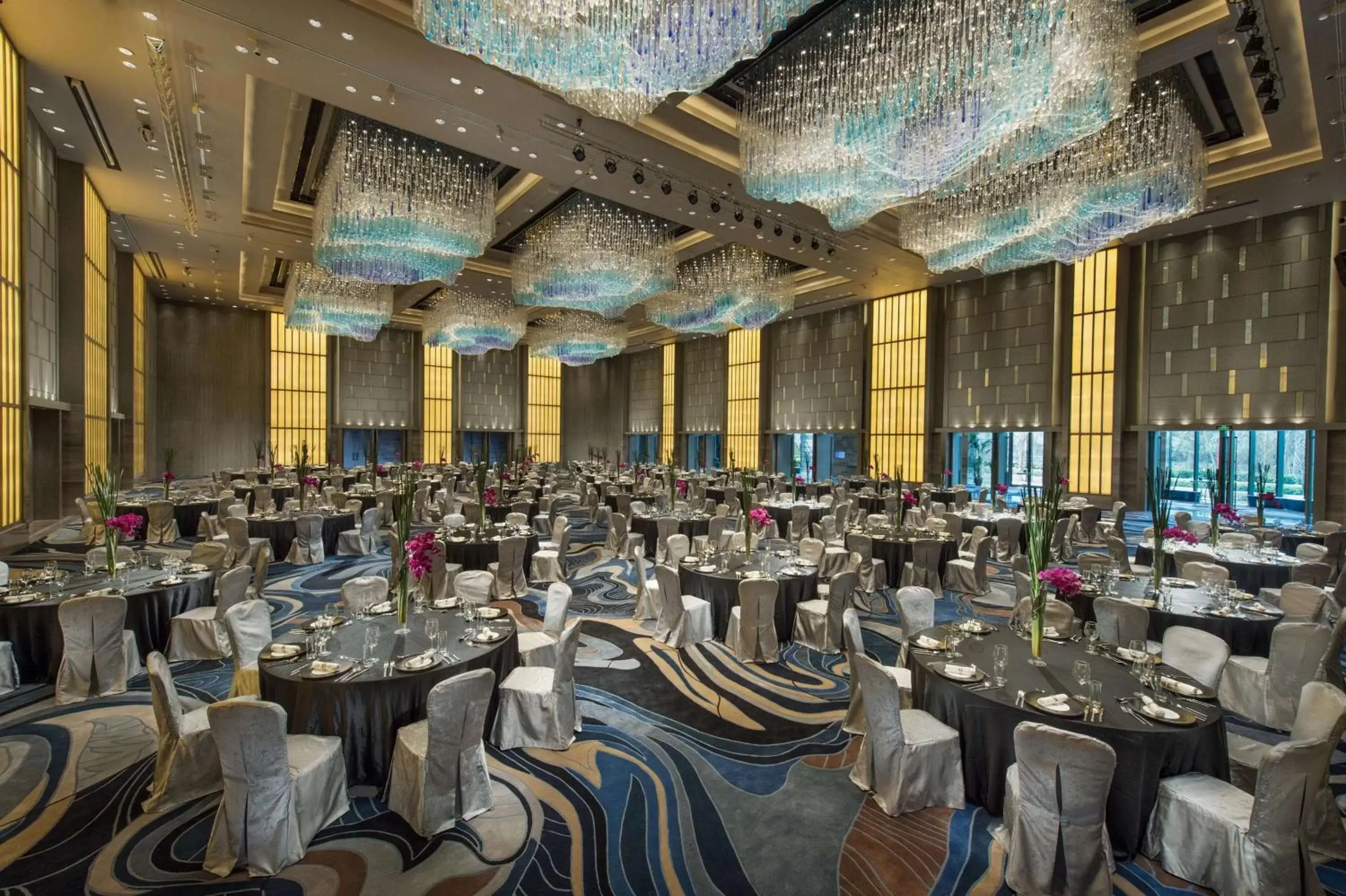 Restaurant/places to eat, Banquet Facilities in Hilton Shenzhen Shekou Nanhai