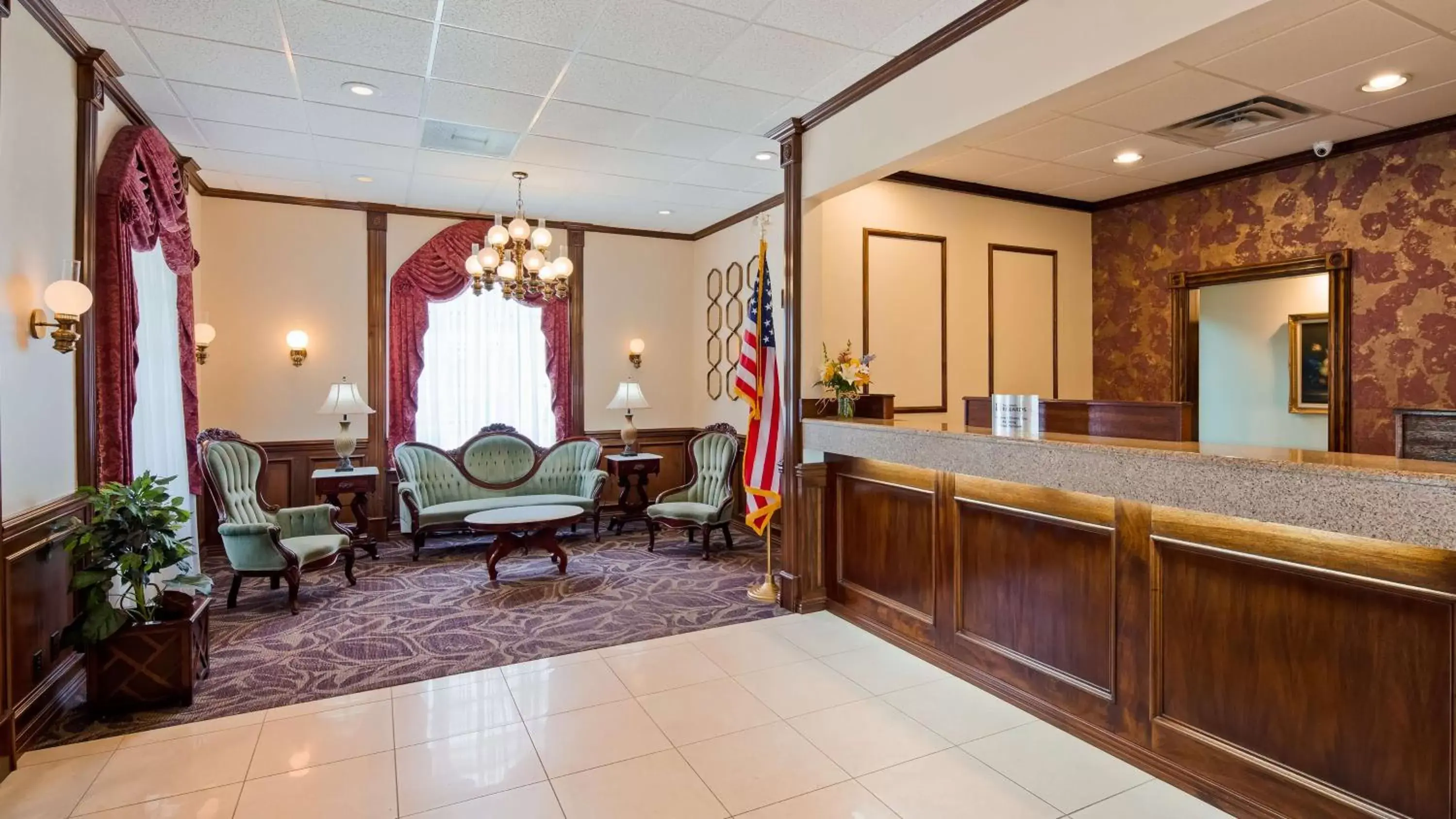 Lobby or reception, Lobby/Reception in Osage Creek Lodge