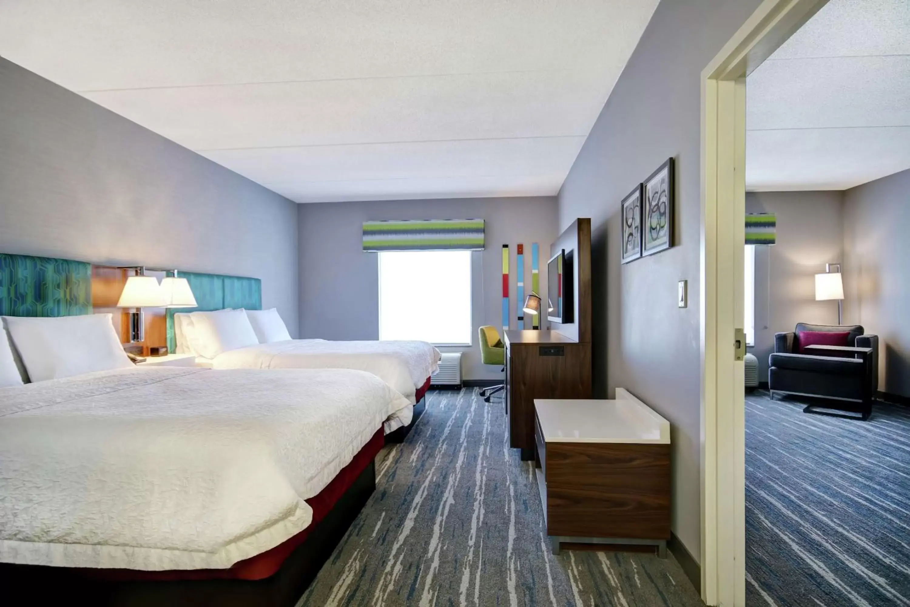 Bedroom, Bed in Hampton Inn By Hilton & Suites Guelph, Ontario, Canada