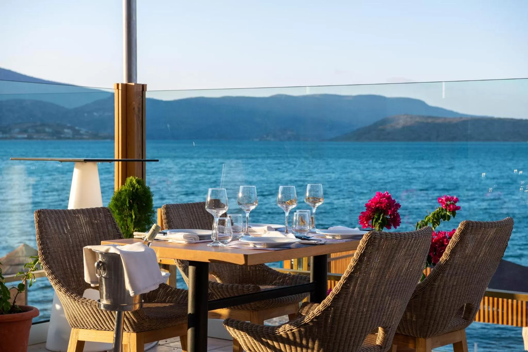 Food and drinks in Elounda Akti Olous (Adults Only)