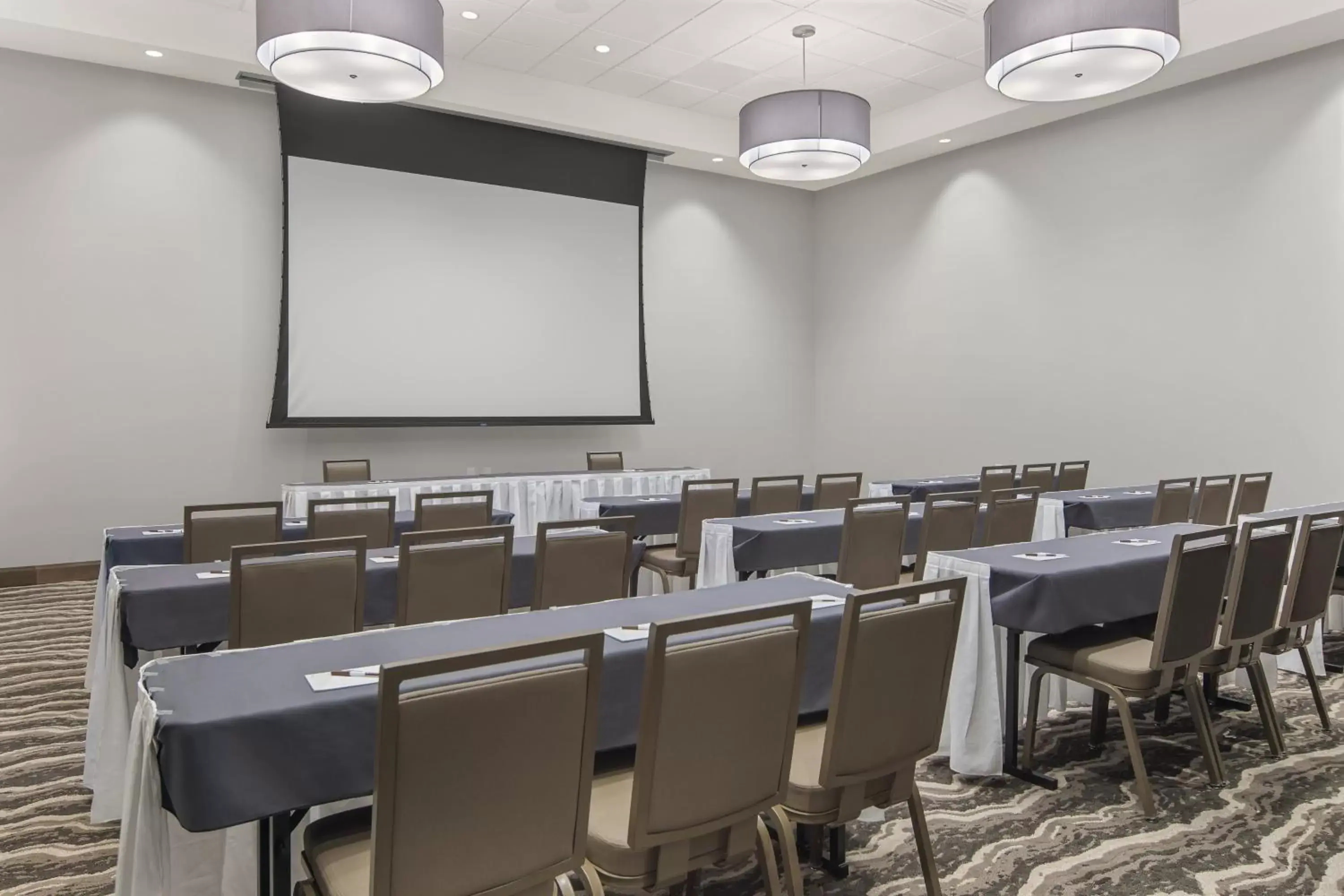 Meeting/conference room in Staybridge Suites - Florence Center, an IHG Hotel