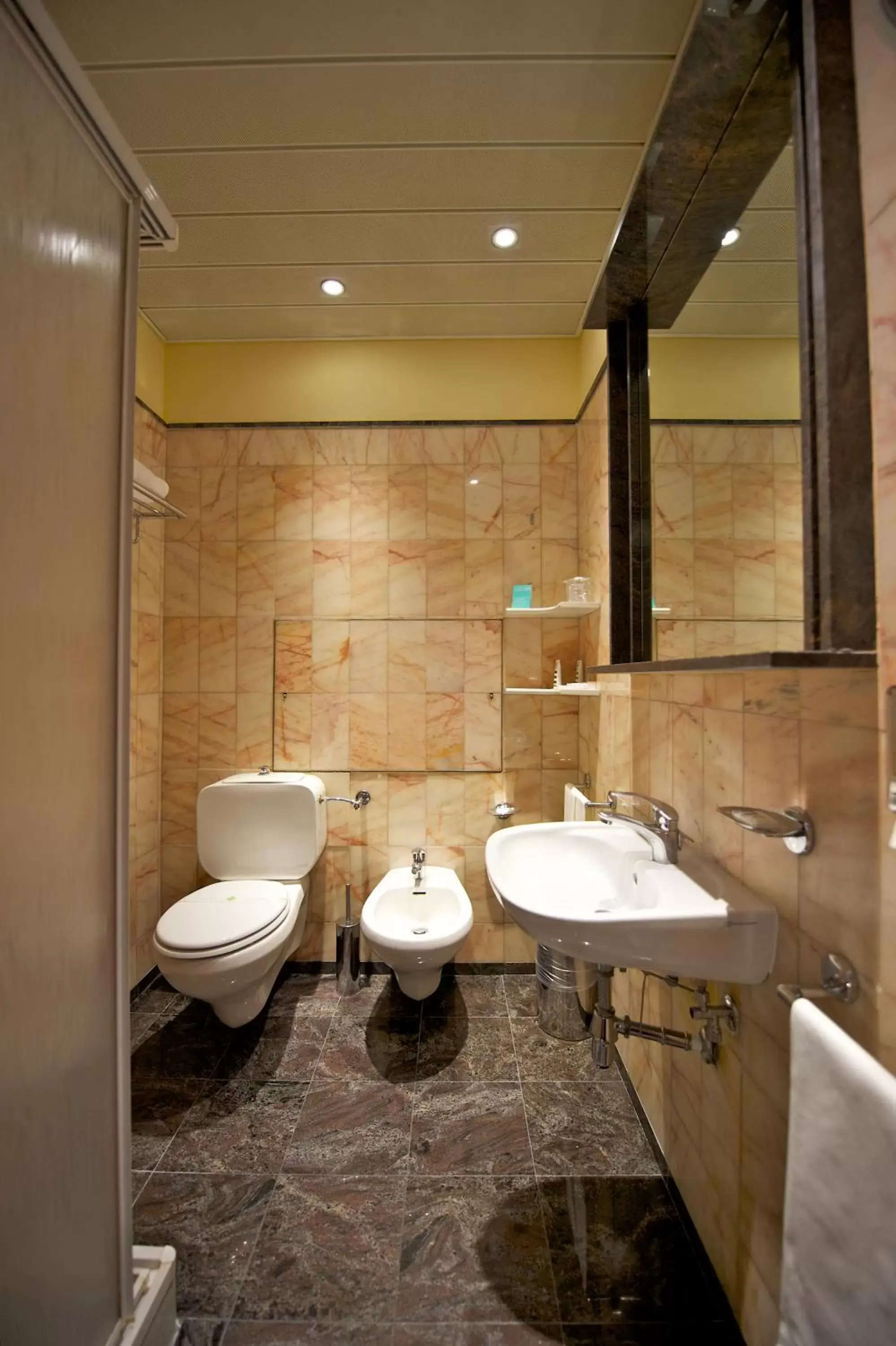 Bathroom in Mercure Reggio Emilia Centro Astoria