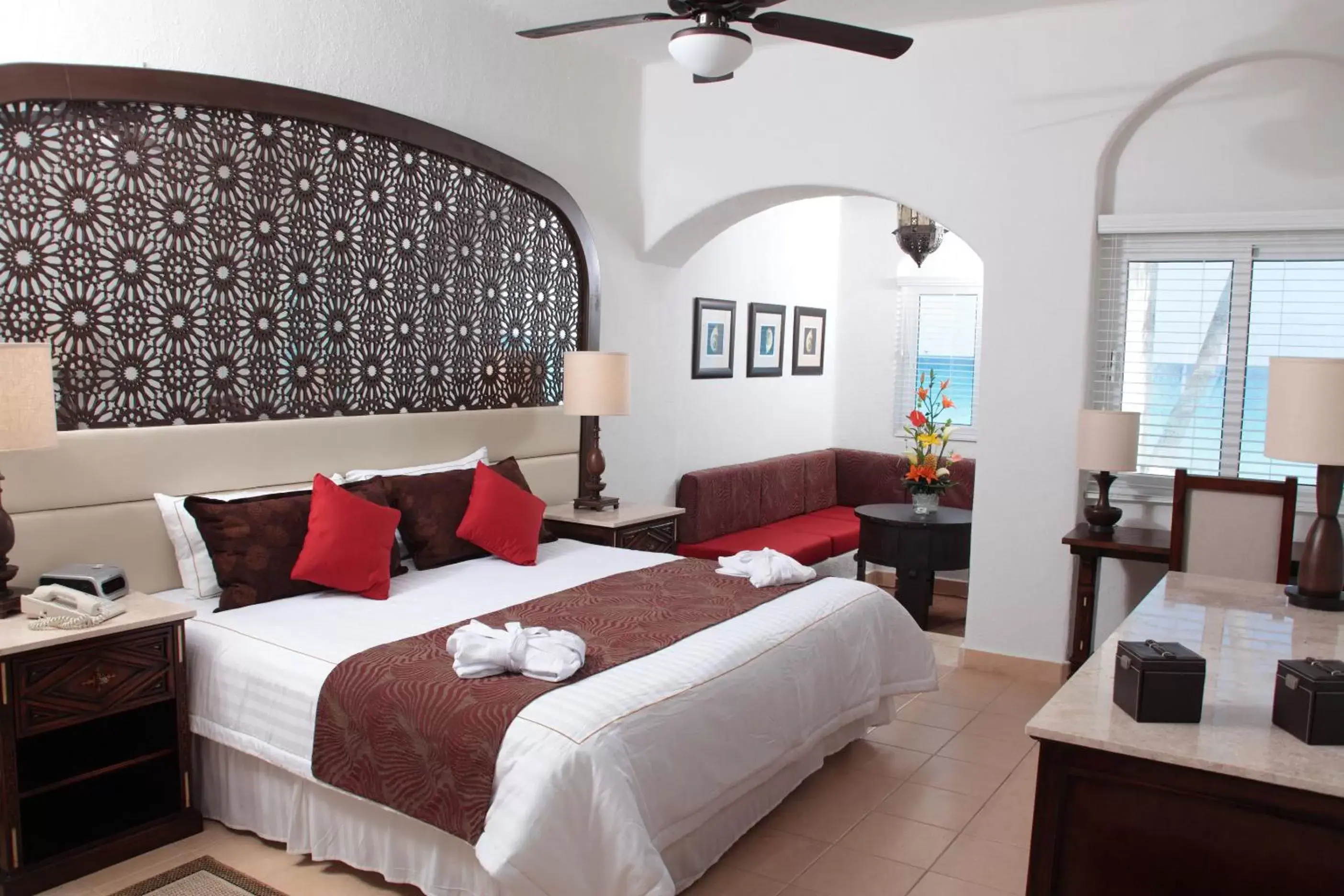 Photo of the whole room, Bed in GR Caribe Deluxe By Solaris All Inclusive