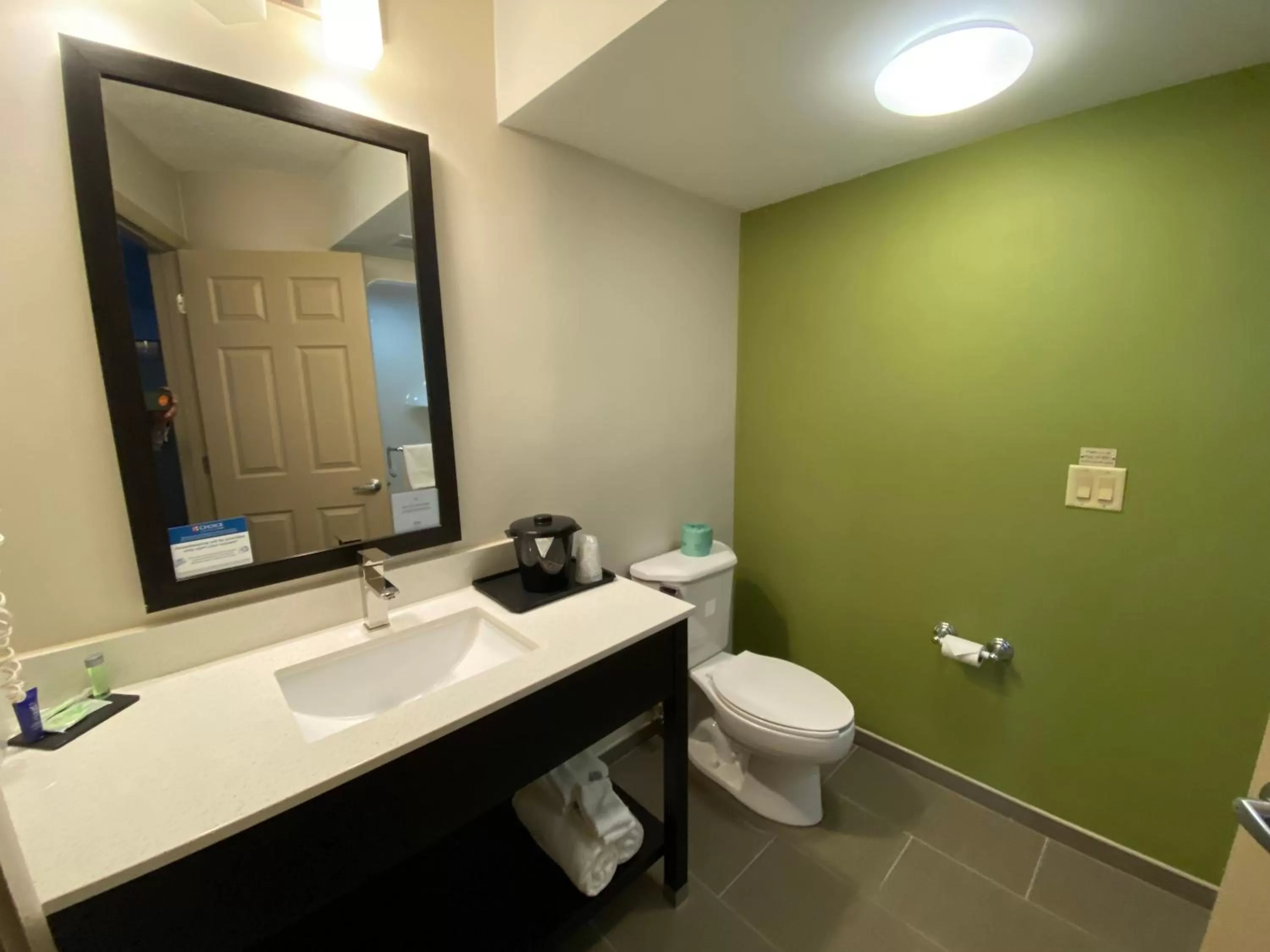 Bathroom in Sleep Inn & Suites Niantic North