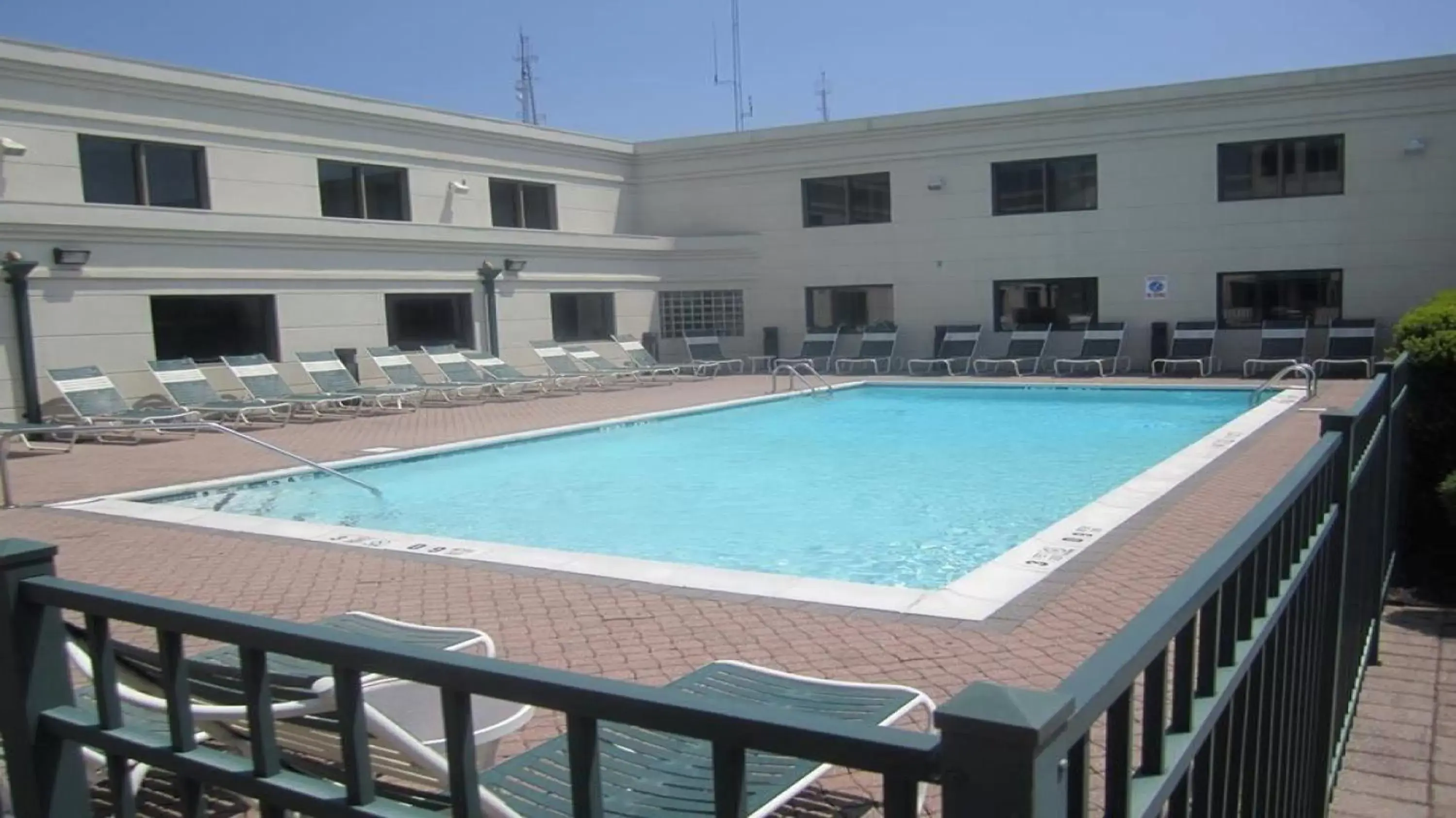 Swimming Pool in Holiday Inn Plainview-Long Island, an IHG Hotel