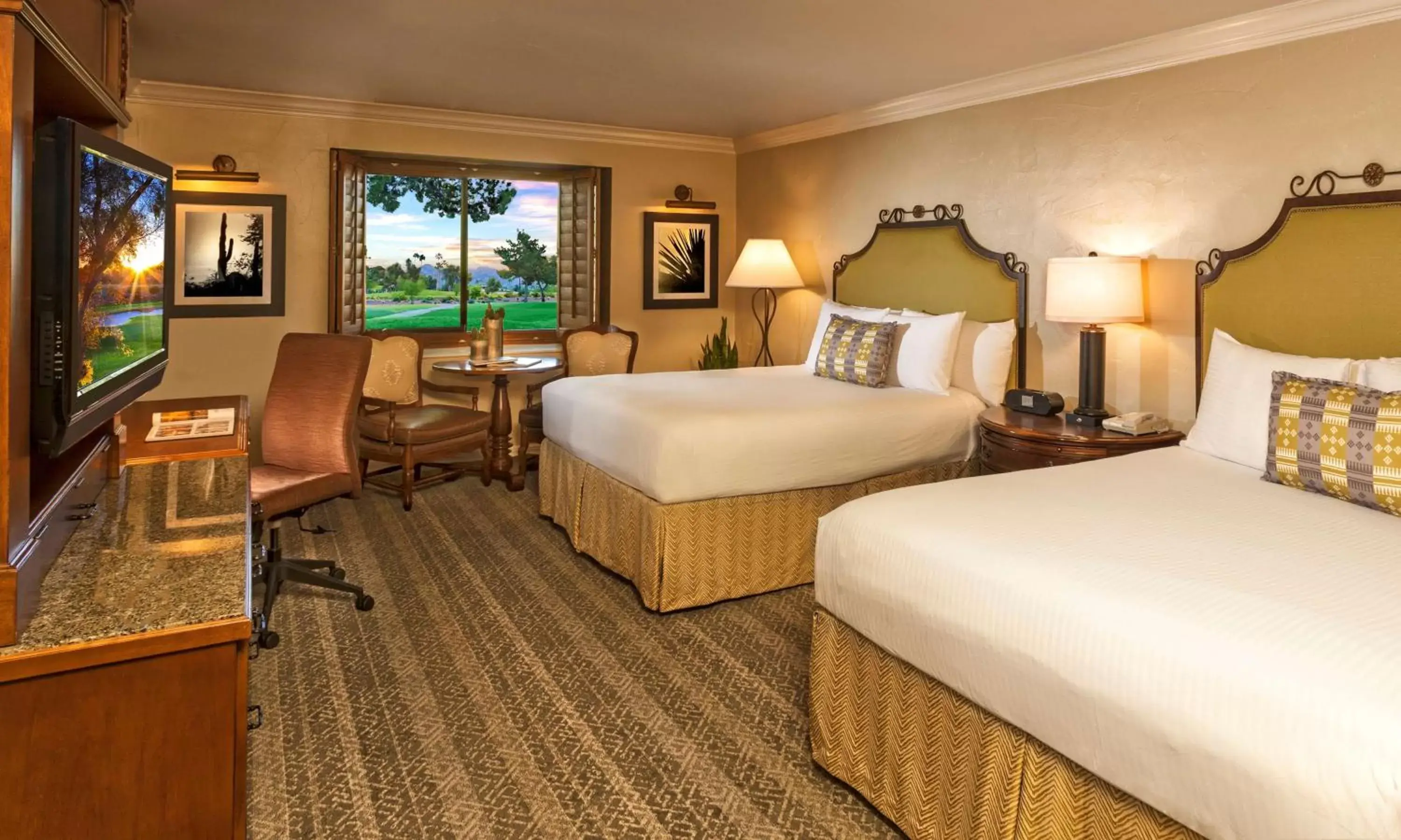 Bedroom in The Scottsdale Resort at McCormick Ranch