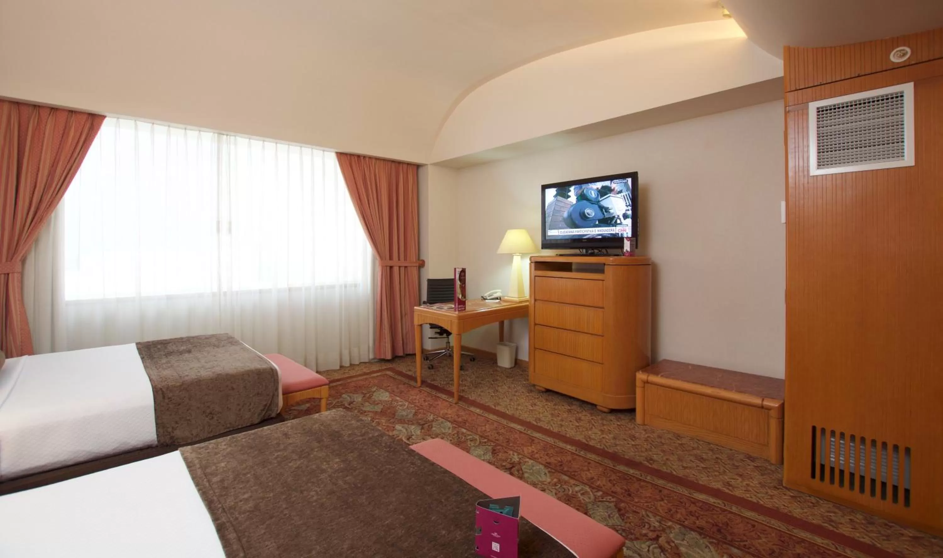 Two Double Beds - Non-Smoking in Crowne Plaza Hotel Mexico City North-Tlalnepantla, an IHG Hotel