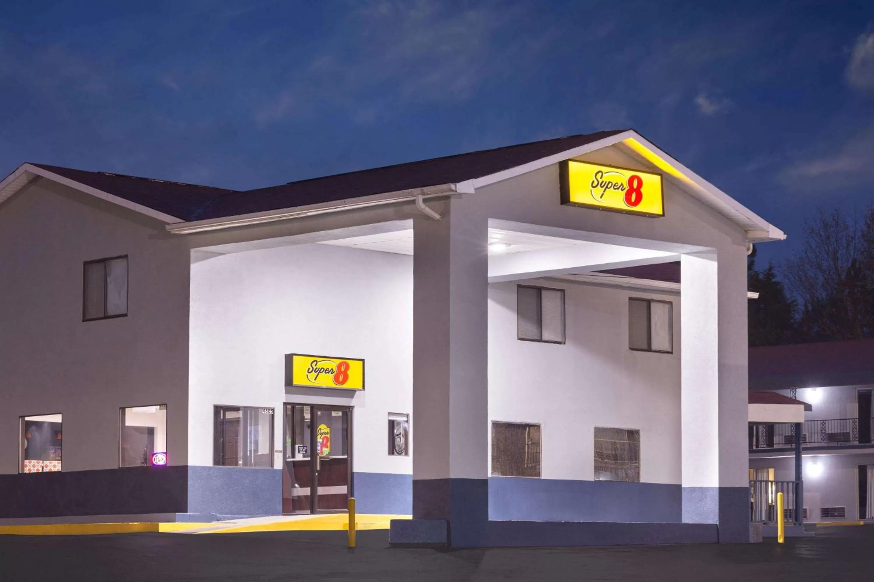 Property building in Super 8 by Wyndham Locust Grove