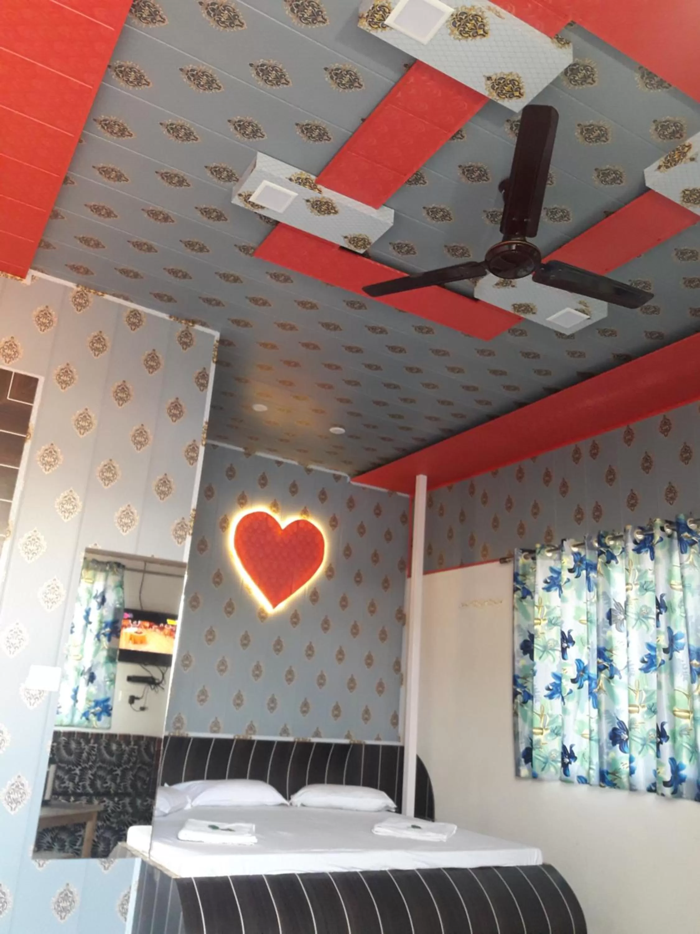 Bedroom, Bathroom in Hotel RAJVIHAR