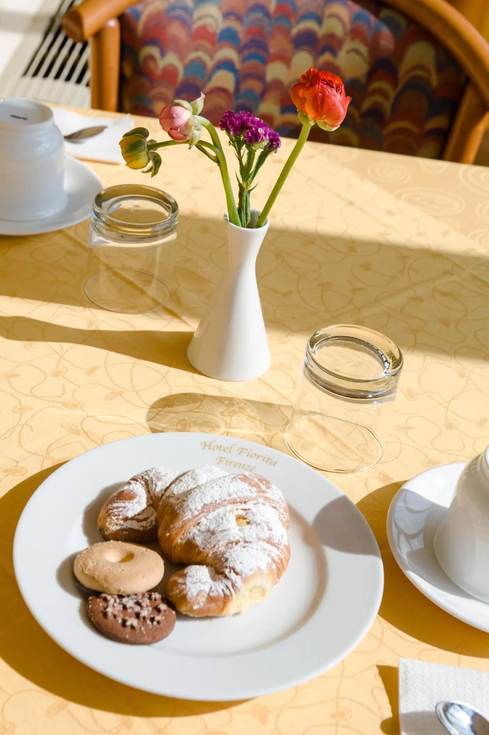 Restaurant/places to eat in Hotel Fiorita