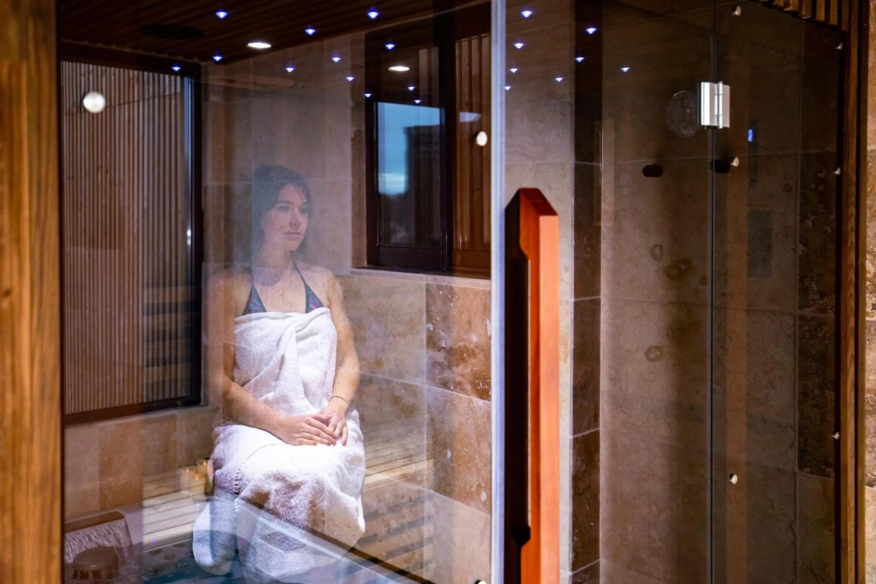 Sauna in Le Domaine de Baulieu, Singuliers Hotels