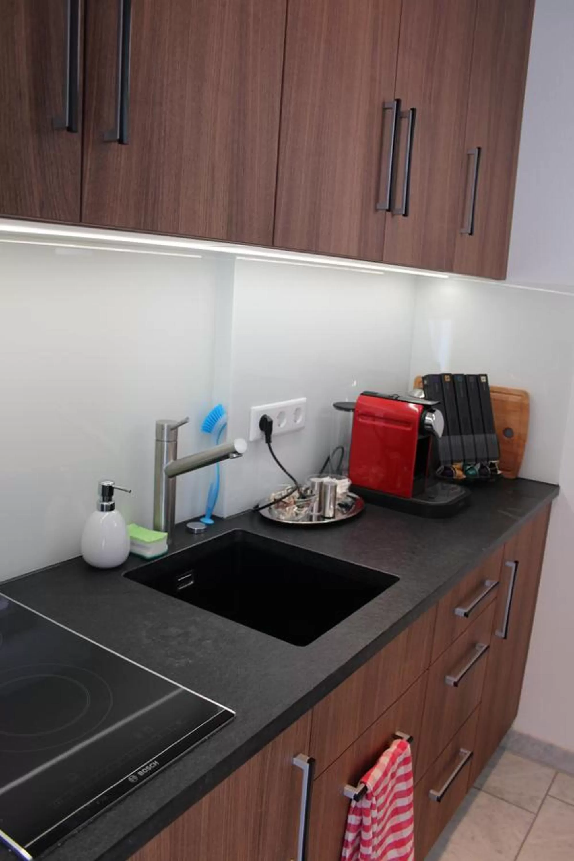 Kitchen or kitchenette in Hotel Schmales Haus