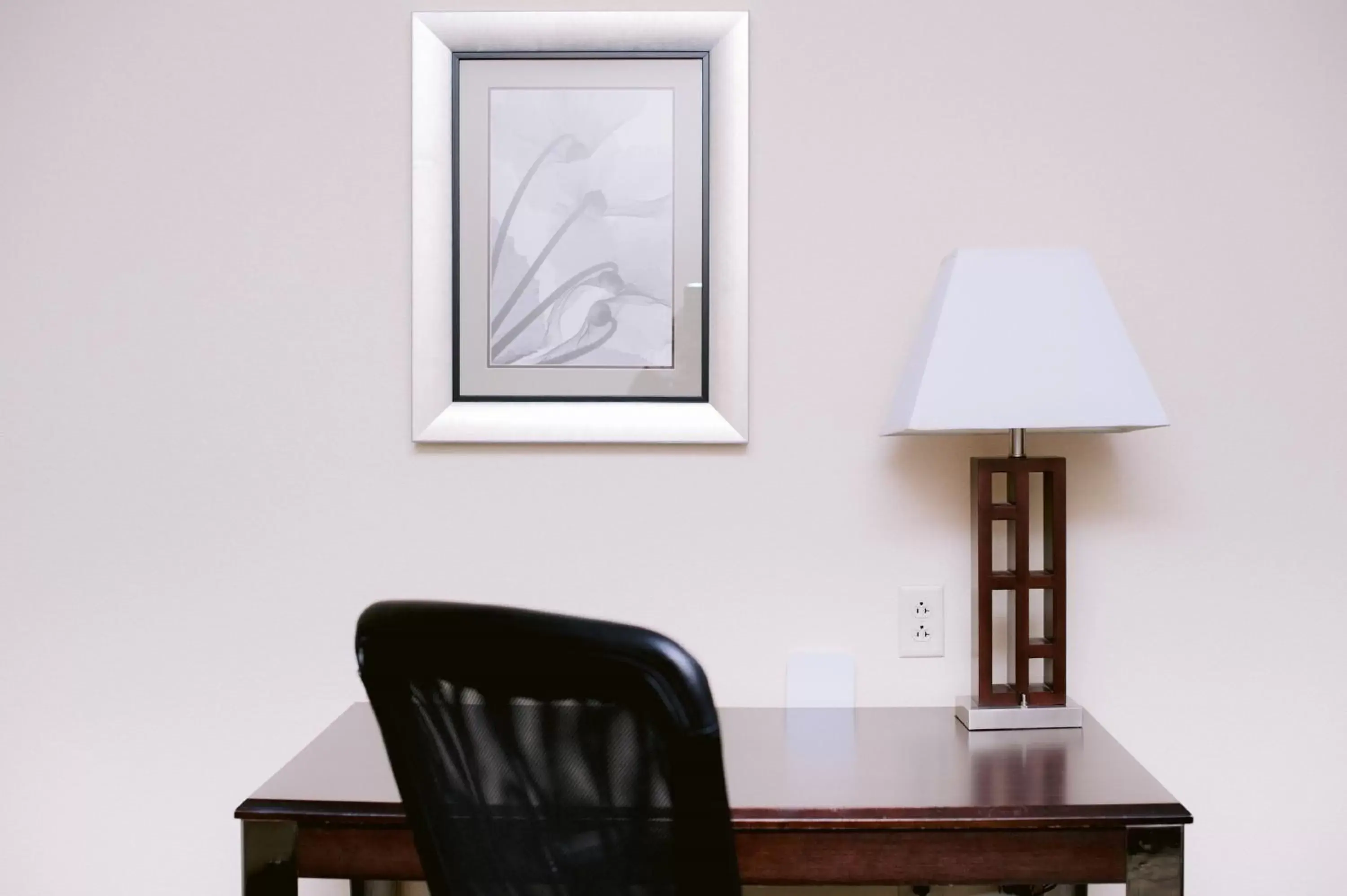 Photo of the whole room, Seating Area in Holiday Inn Express Hotel Raleigh Southwest, an IHG Hotel