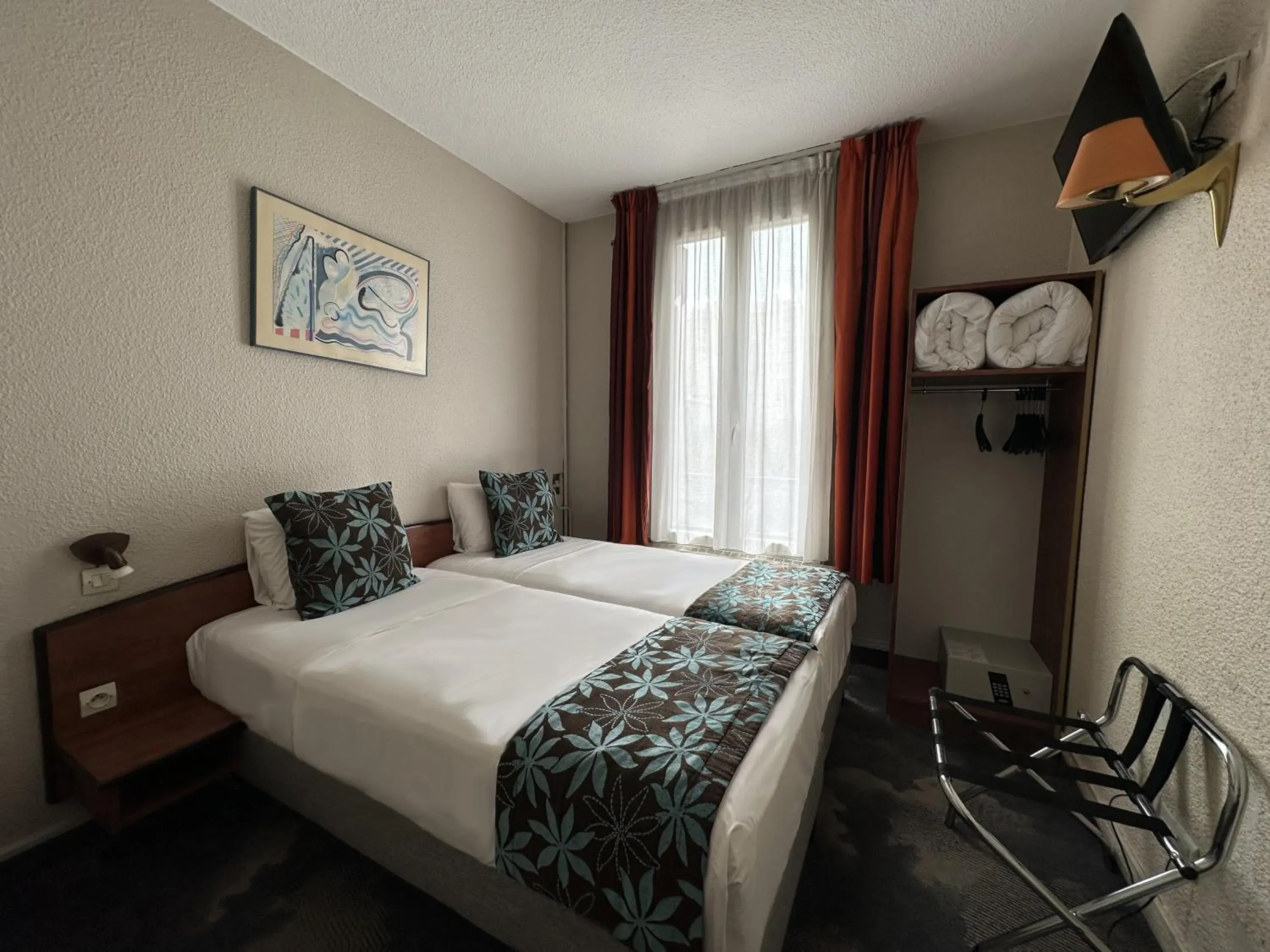 Bedroom, Bed in Timhotel Boulogne Rives De Seine