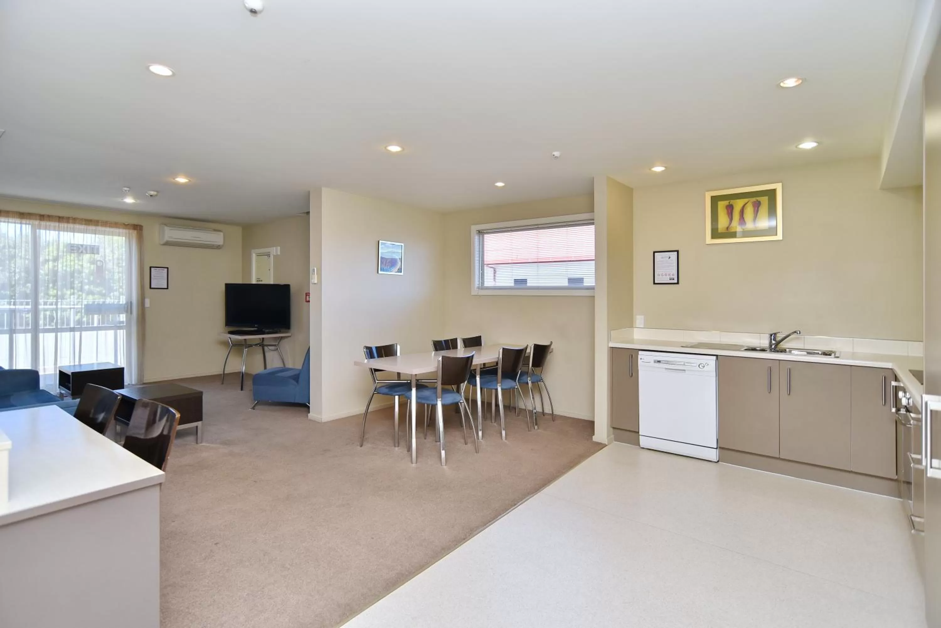 TV and multimedia in The Riverstone