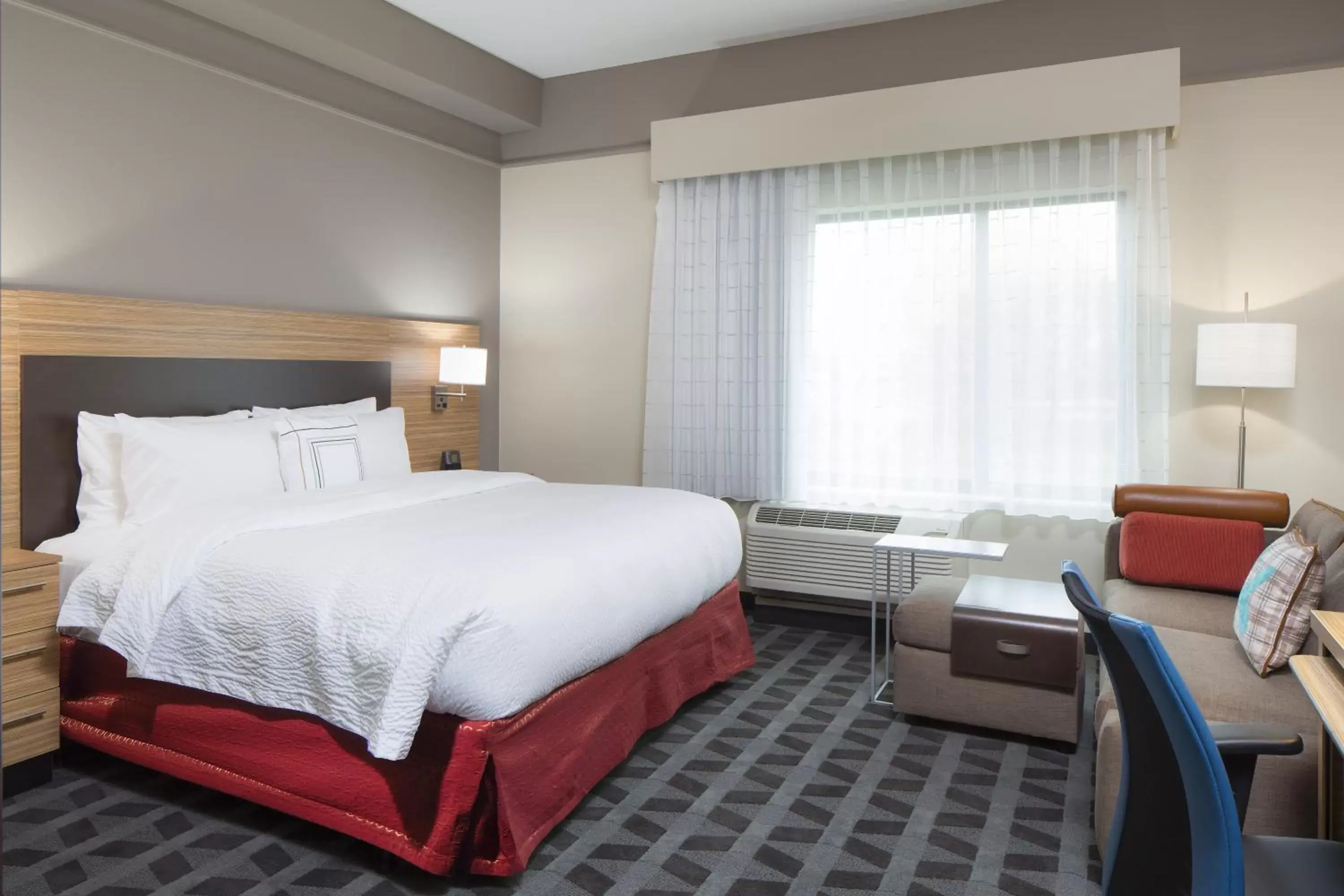 Bedroom, Bed in TownePlace Suites by Marriott Swedesboro Logan Township