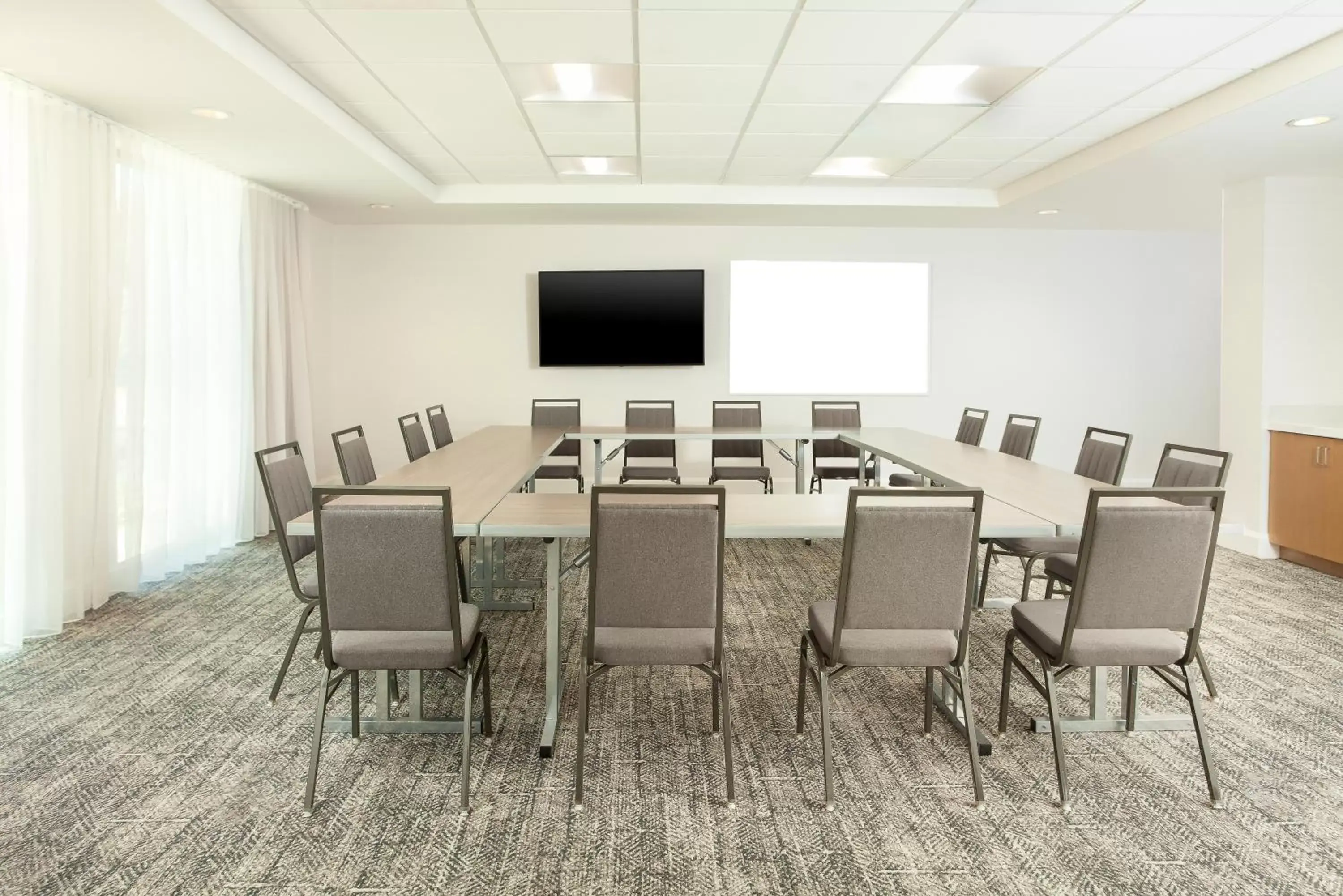 Meeting/conference room in Staybridge Suites - San Bernardino - Loma Linda