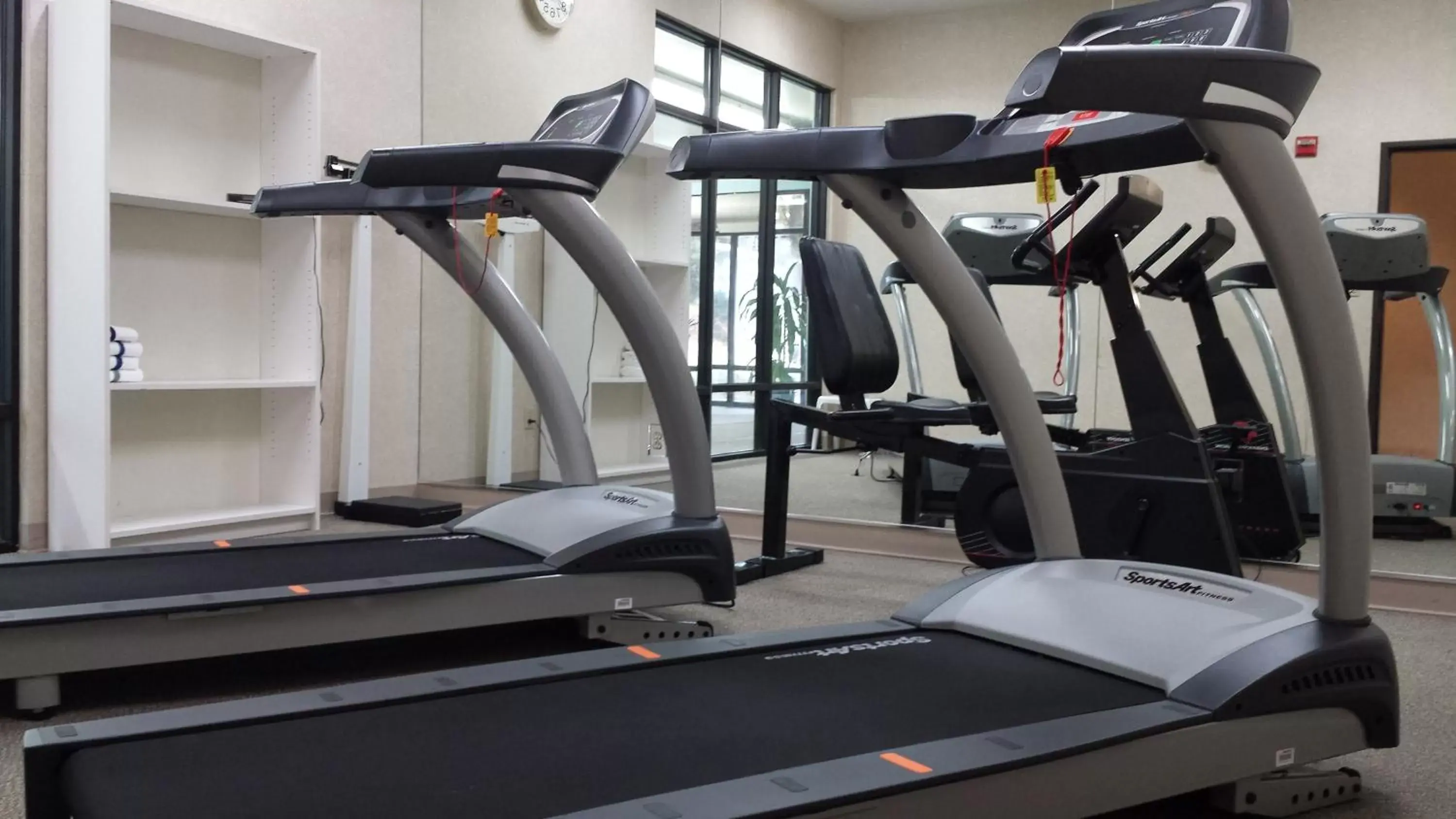 Fitness centre/facilities, Fitness Center/Facilities in Evergreen Inn & Suites
