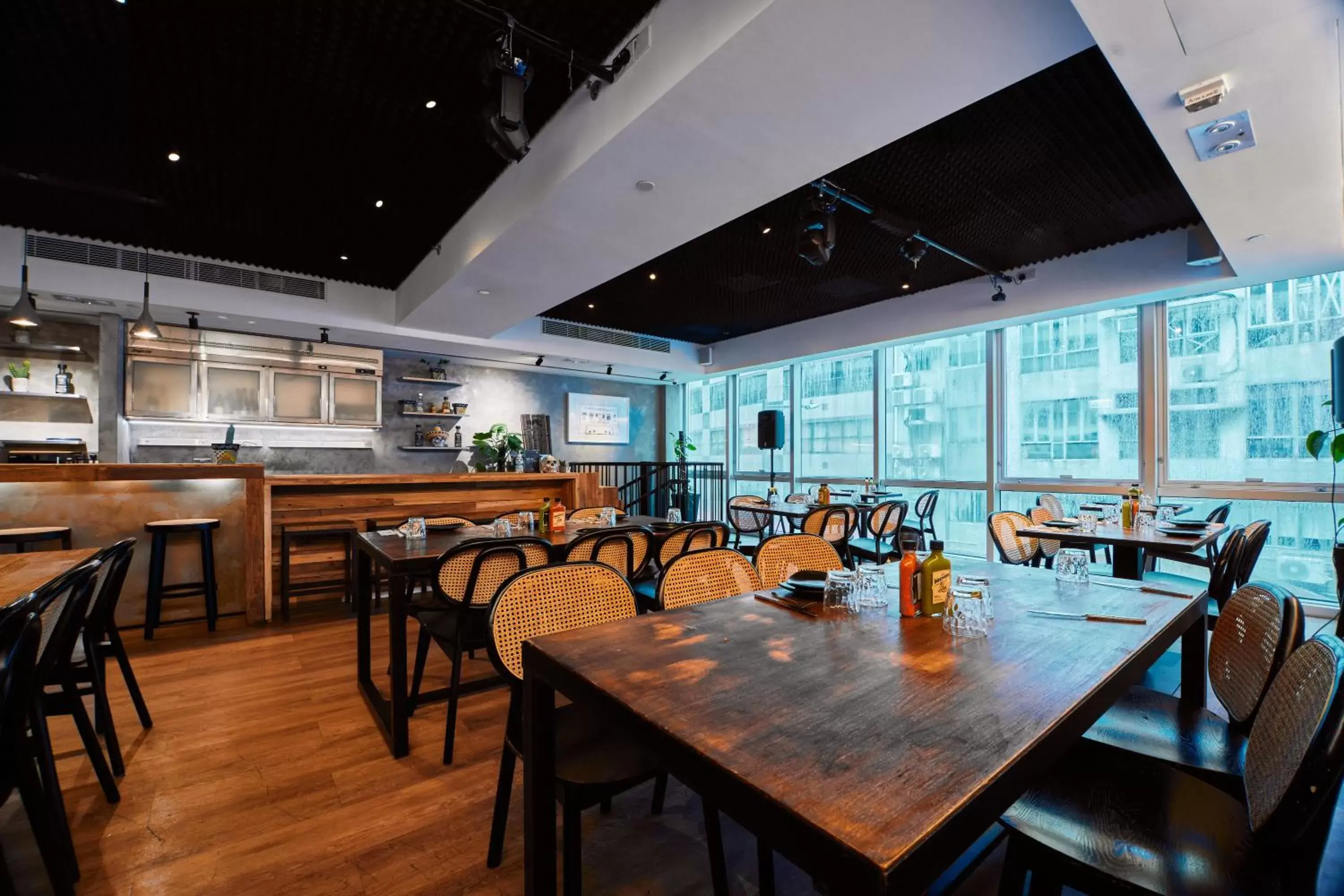 Communal lounge/ TV room, Restaurant/Places to Eat in The Sheung Wan by Ovolo