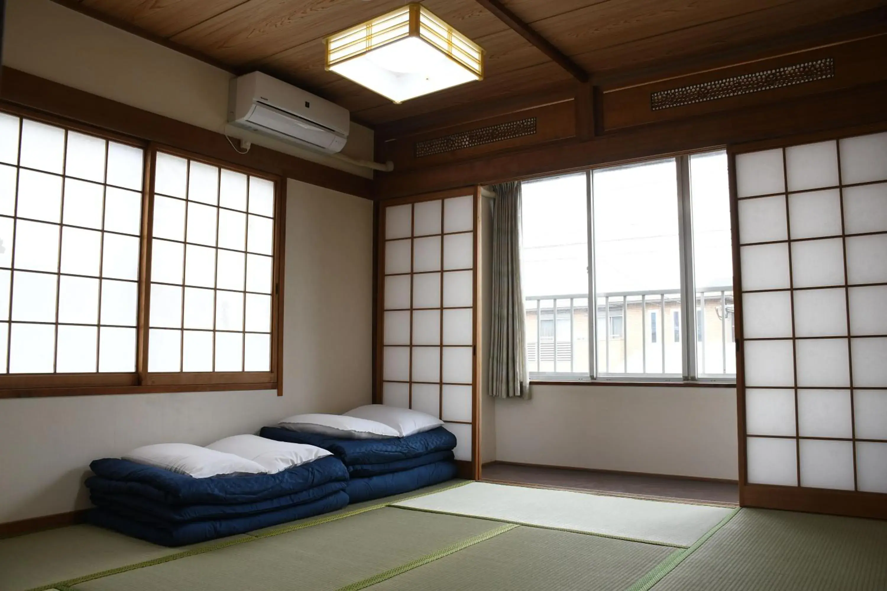 Photo of the whole room, Bed in Onsen yado Hamayu Nagi