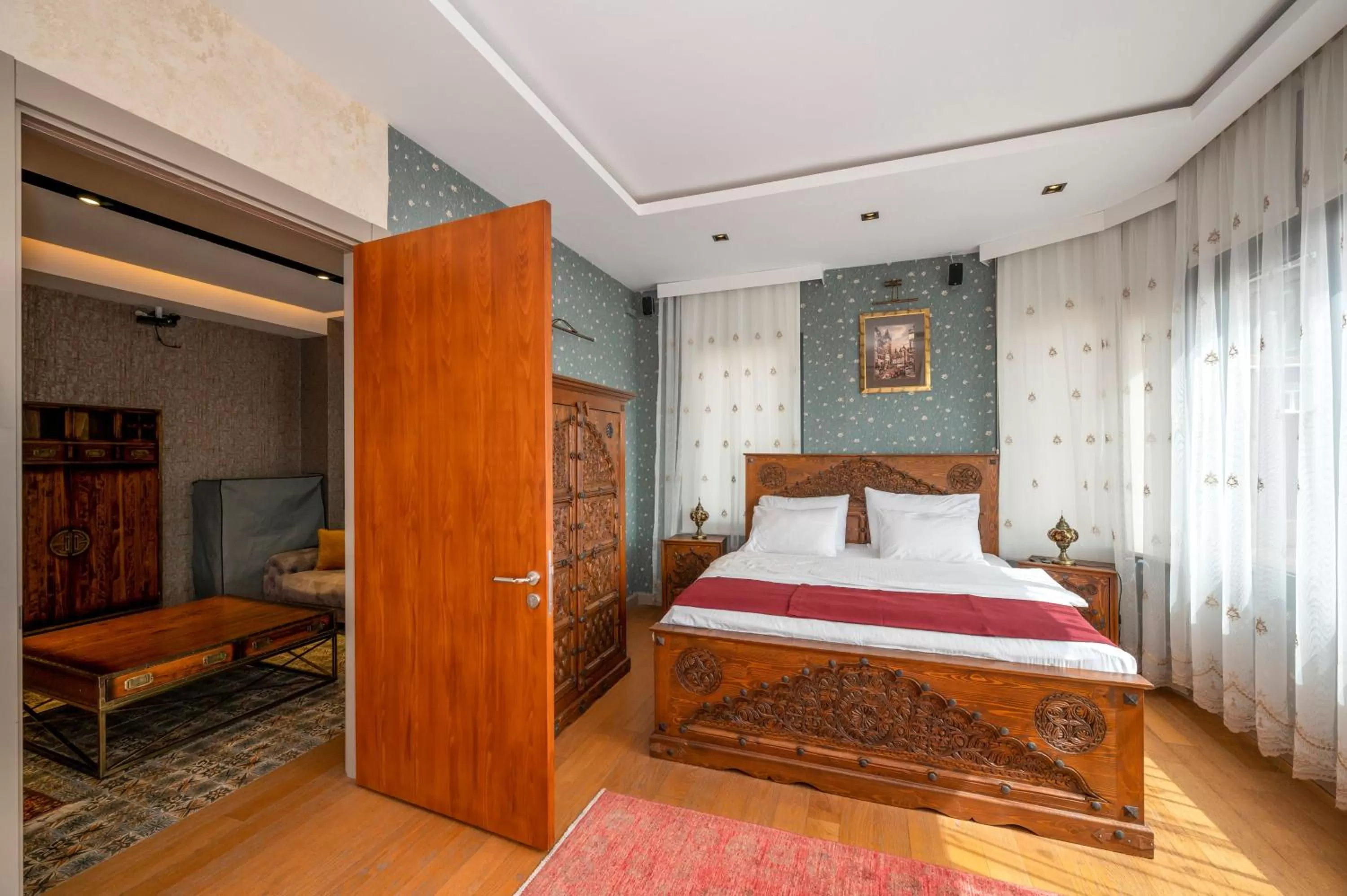 Bed in O'Pera Okanlı Suites