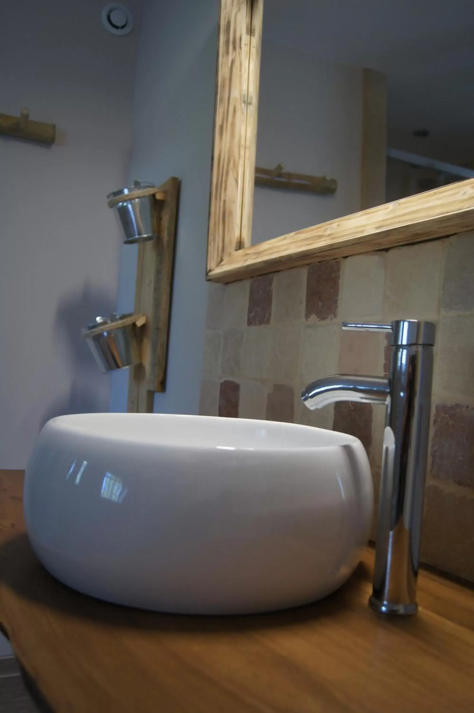 Decorative detail, Bathroom in L’Antre d’Eux