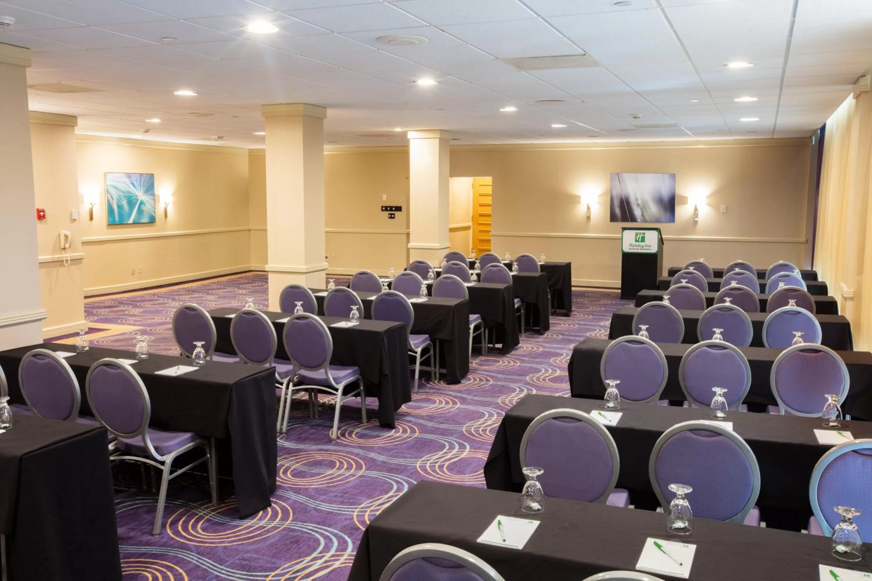 Meeting/conference room in Wyndham Rochester Downtown