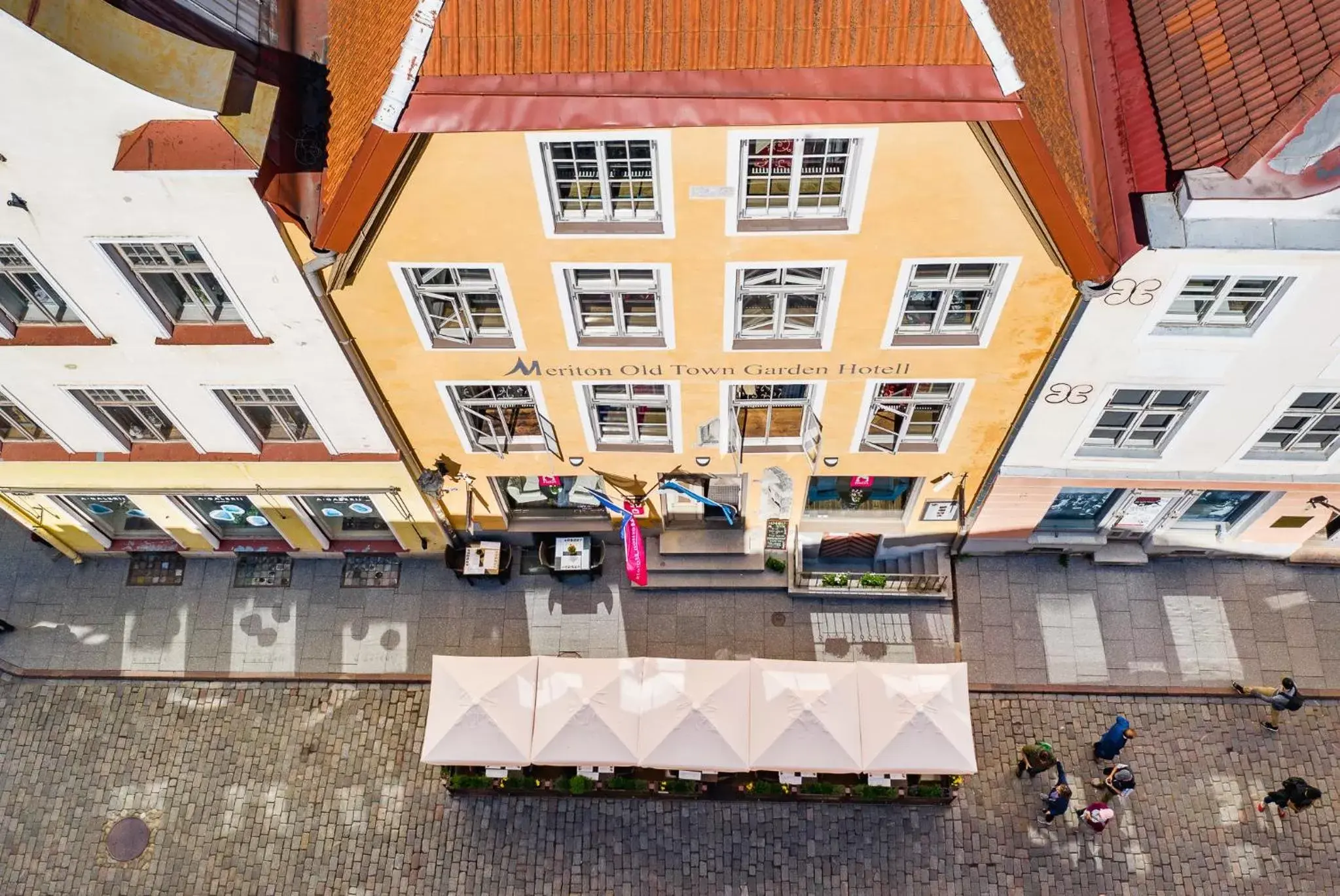 Bird's eye view in Meriton Old Town Garden Hotel