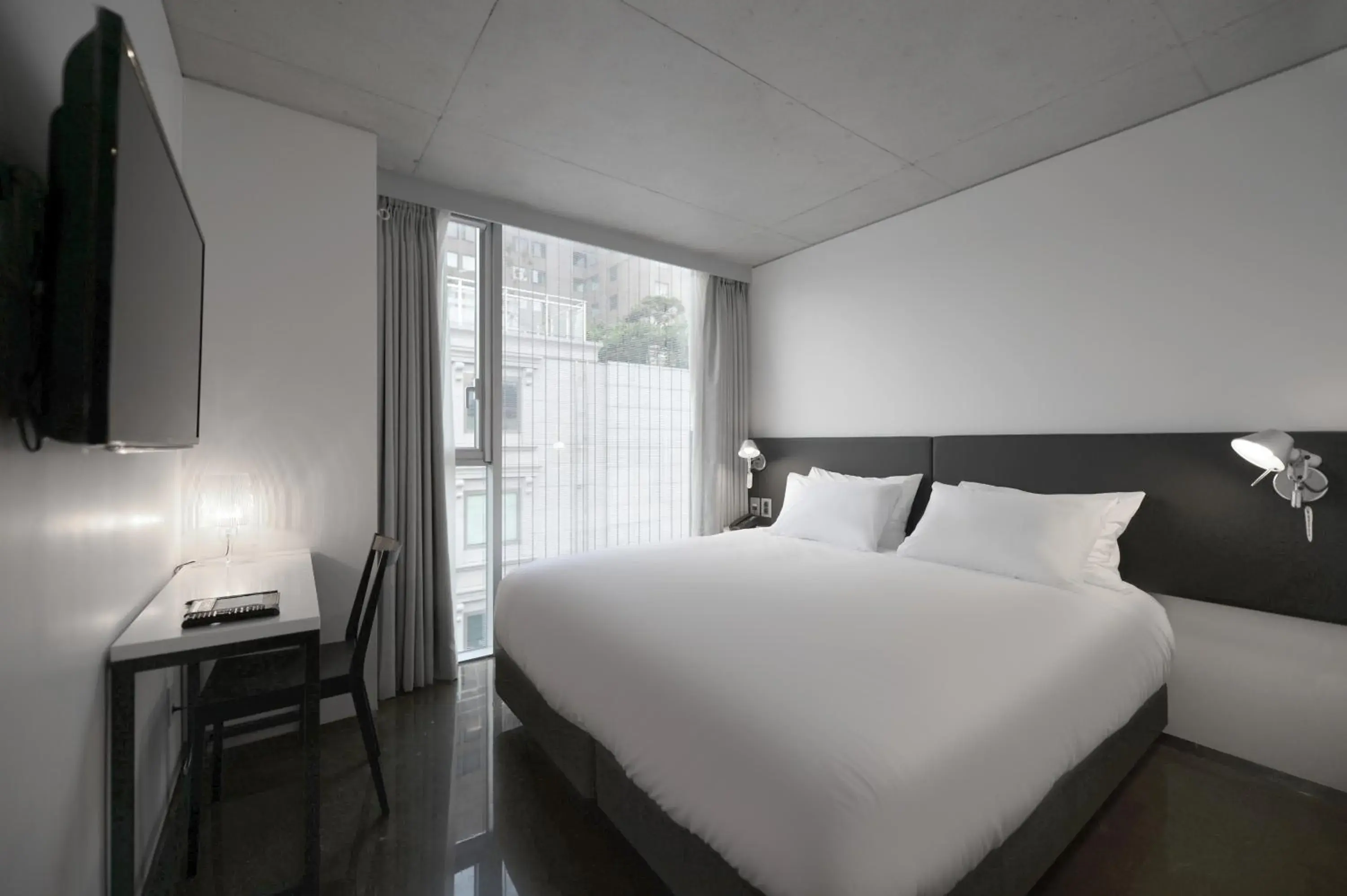 Bedroom, Bed in Creto Hotel Myeongdong